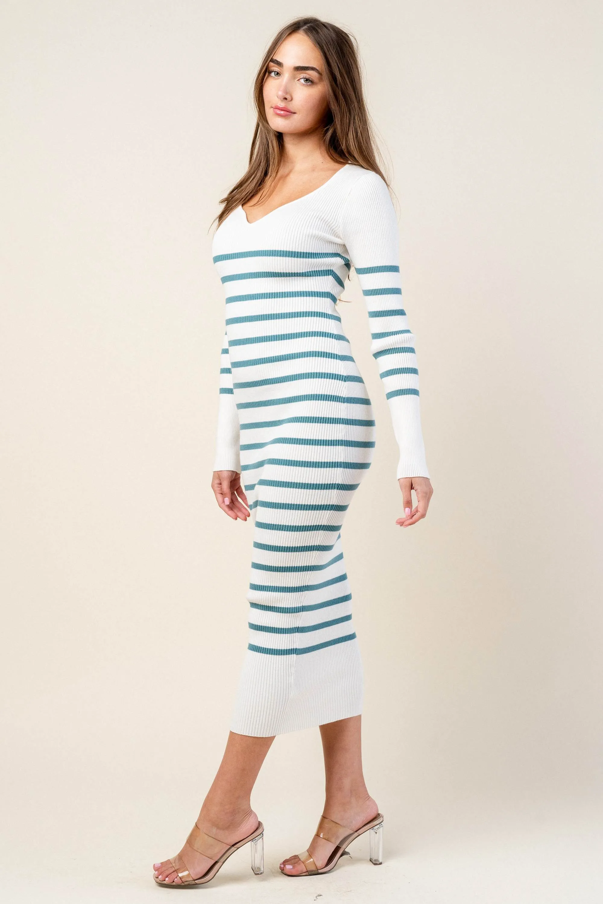 BD12562C / SWEATER RIB STRIPE DRESS sold by privy product image thumbnail 2