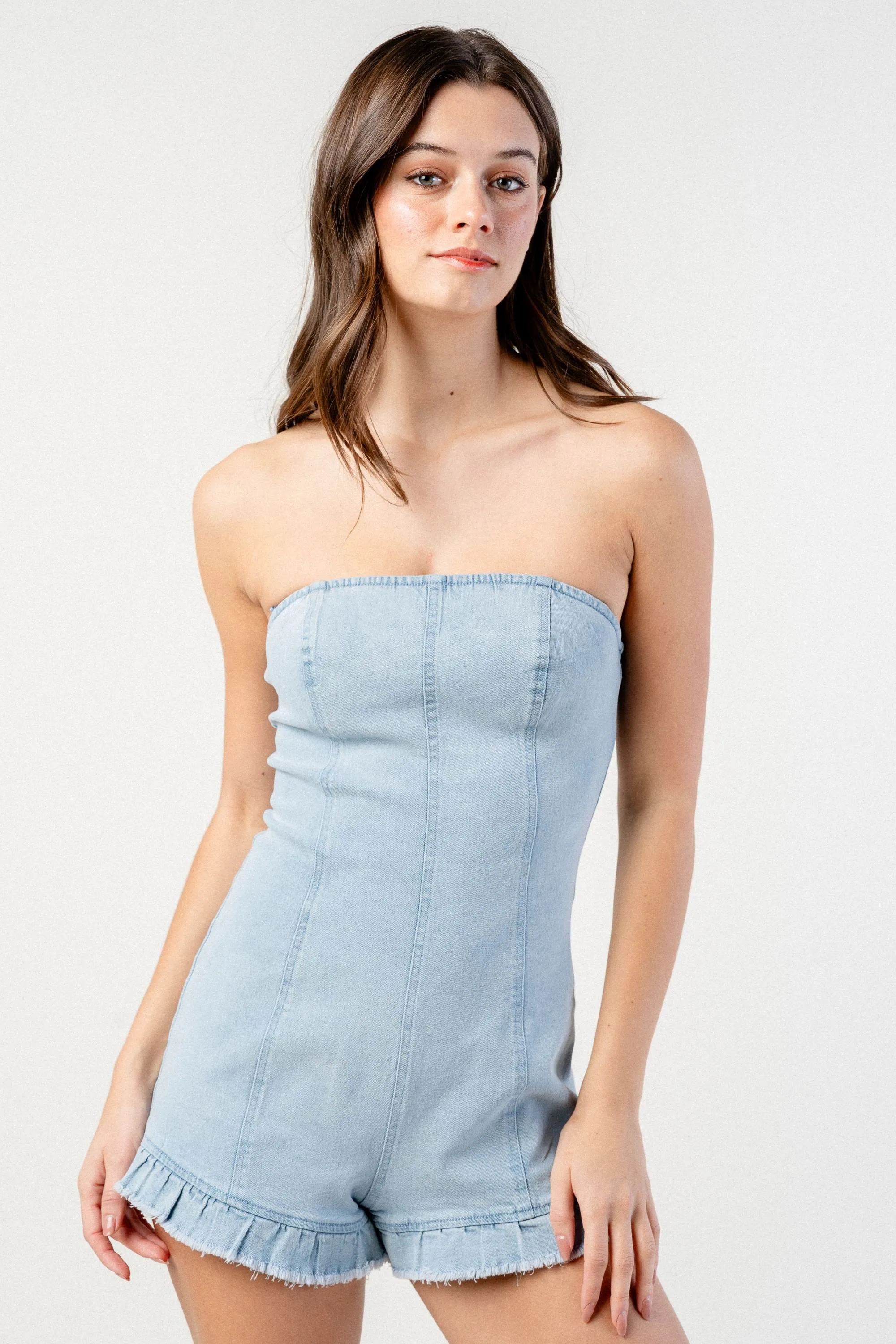 OFF THE SHOULDER STRETCH DENIM ROMPER sold by privy product image thumbnail 4