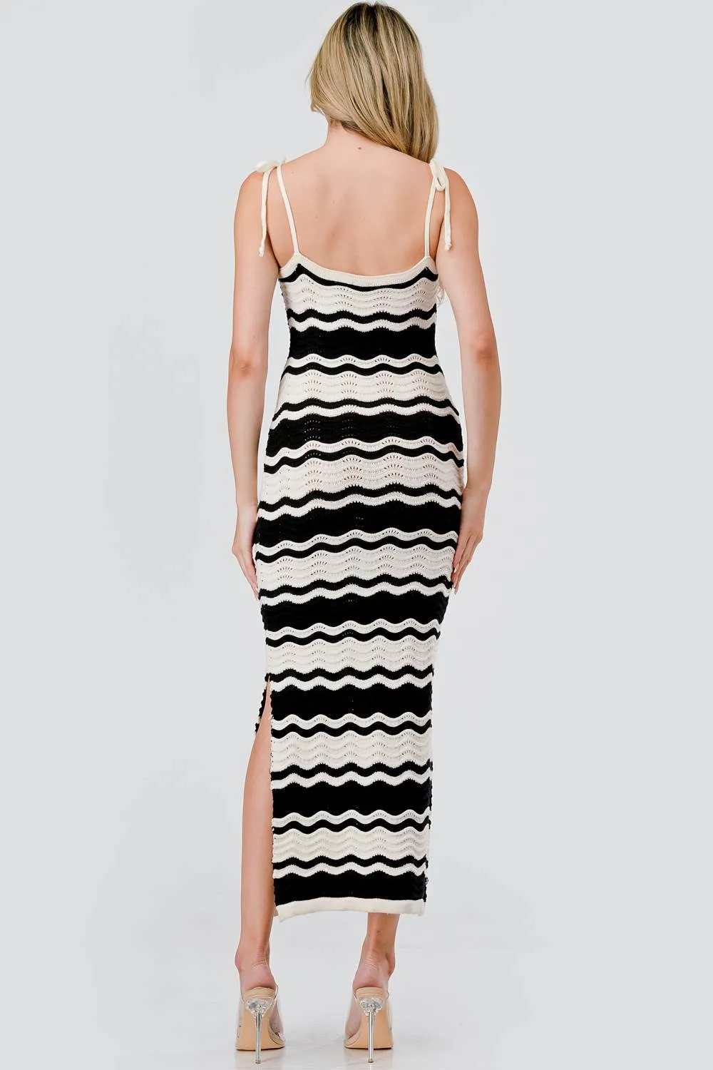 AD4104N / TOW TONE SWEATER KNIT & WOOD RING TRIM DRESS sold by privy product image thumbnail 4