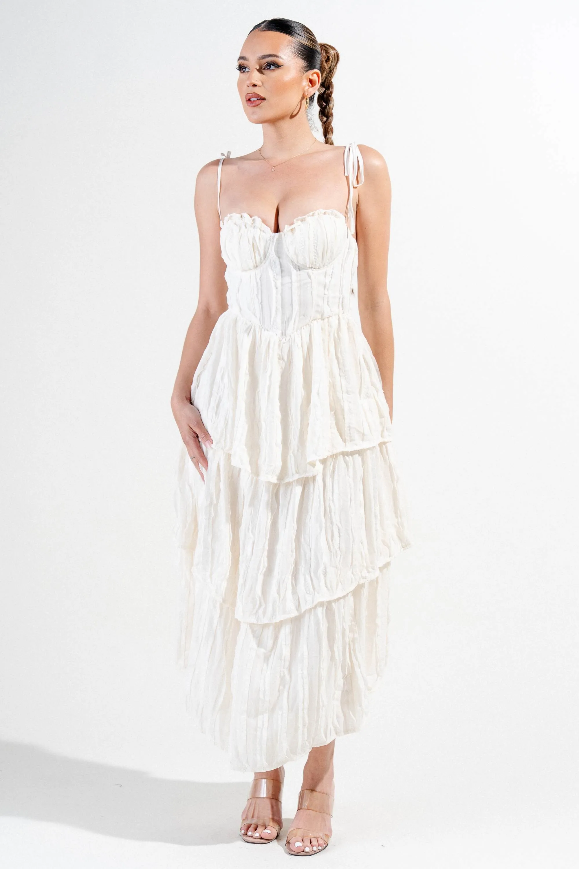 AD3929S / RUFFLE PATTERNED CHIFFON JACQUARD TIRE DRESS sold by privy