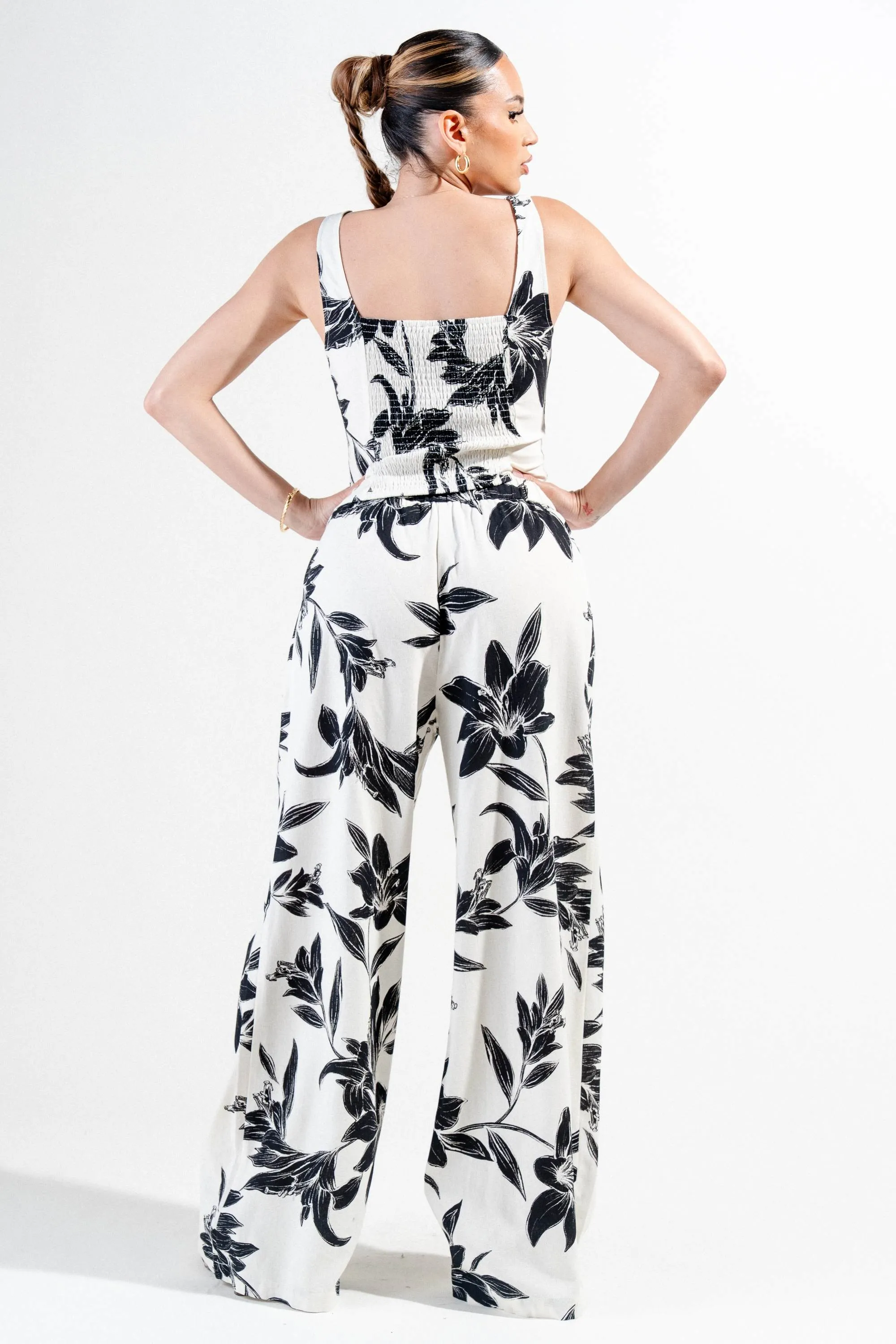 PBWS31937S-W / RAYON LINEN PRINT WIDE LEG PANTS sold by privy product image thumbnail 3