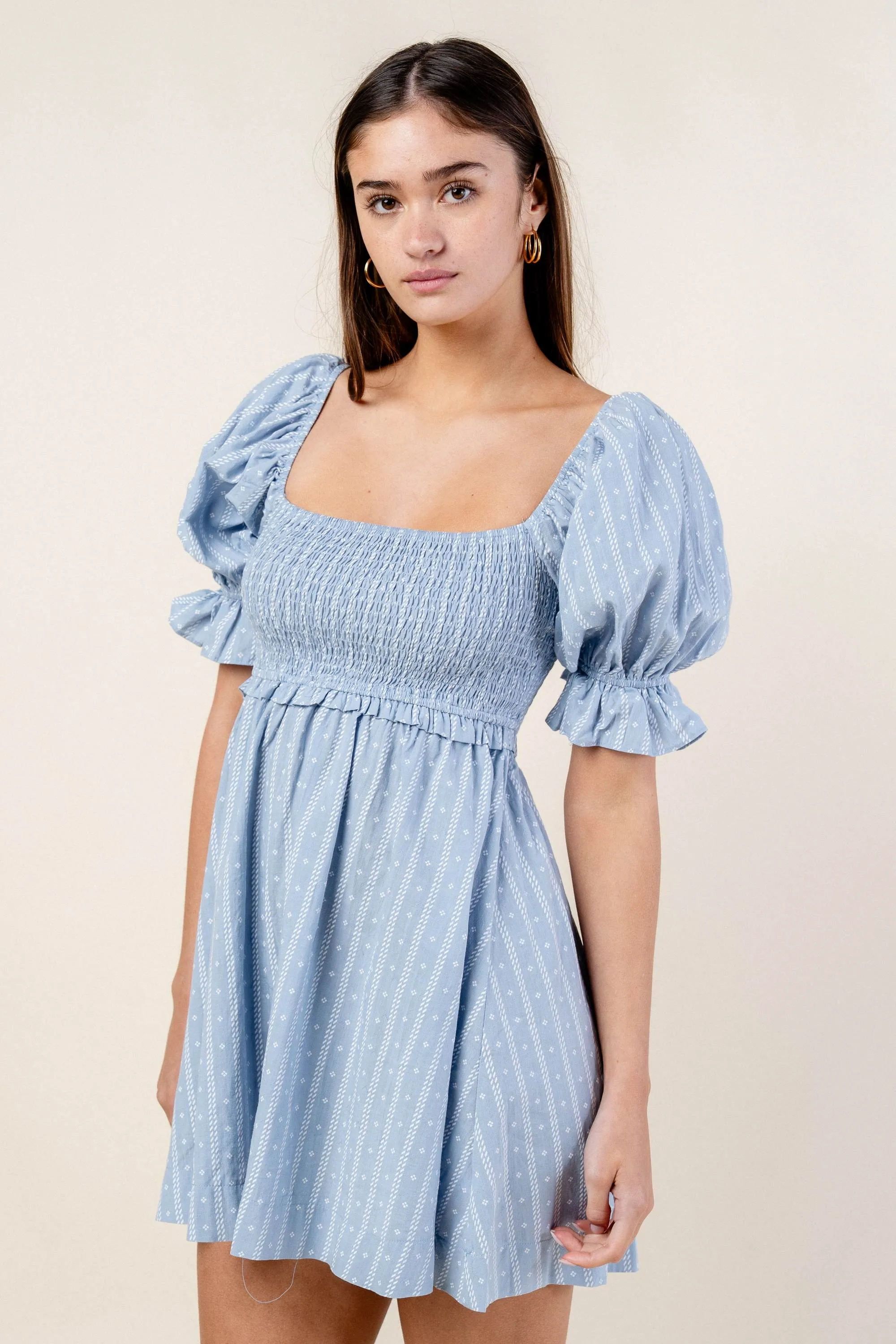 BD10498K / EYELET PRINT SMOCKED RUFFLED LINEN MINI DRESS sold by privy product image thumbnail 2