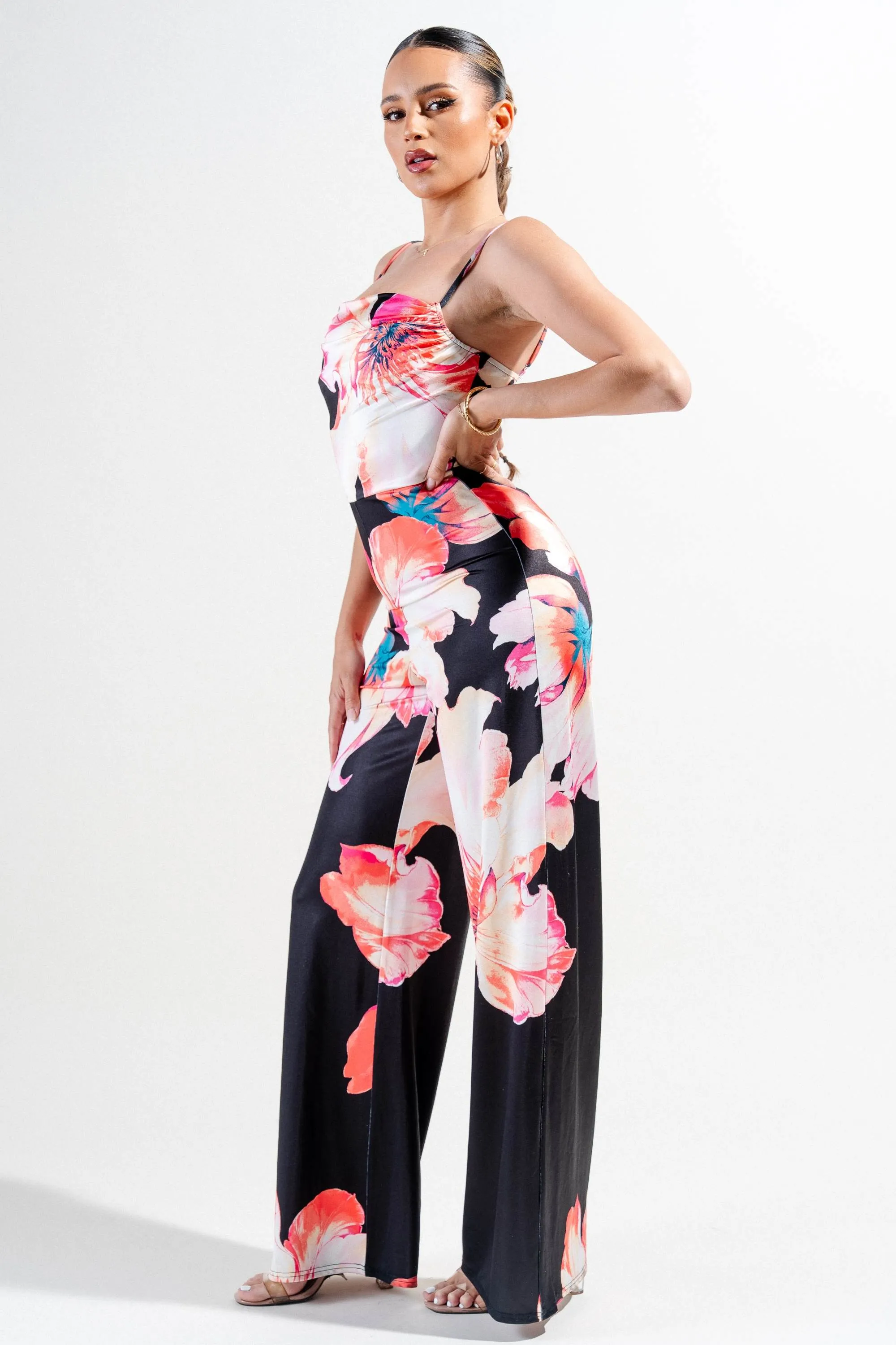 PJ11213S / KNIT SATIN PRINT JUMPSUIT sold by privy product image thumbnail 2