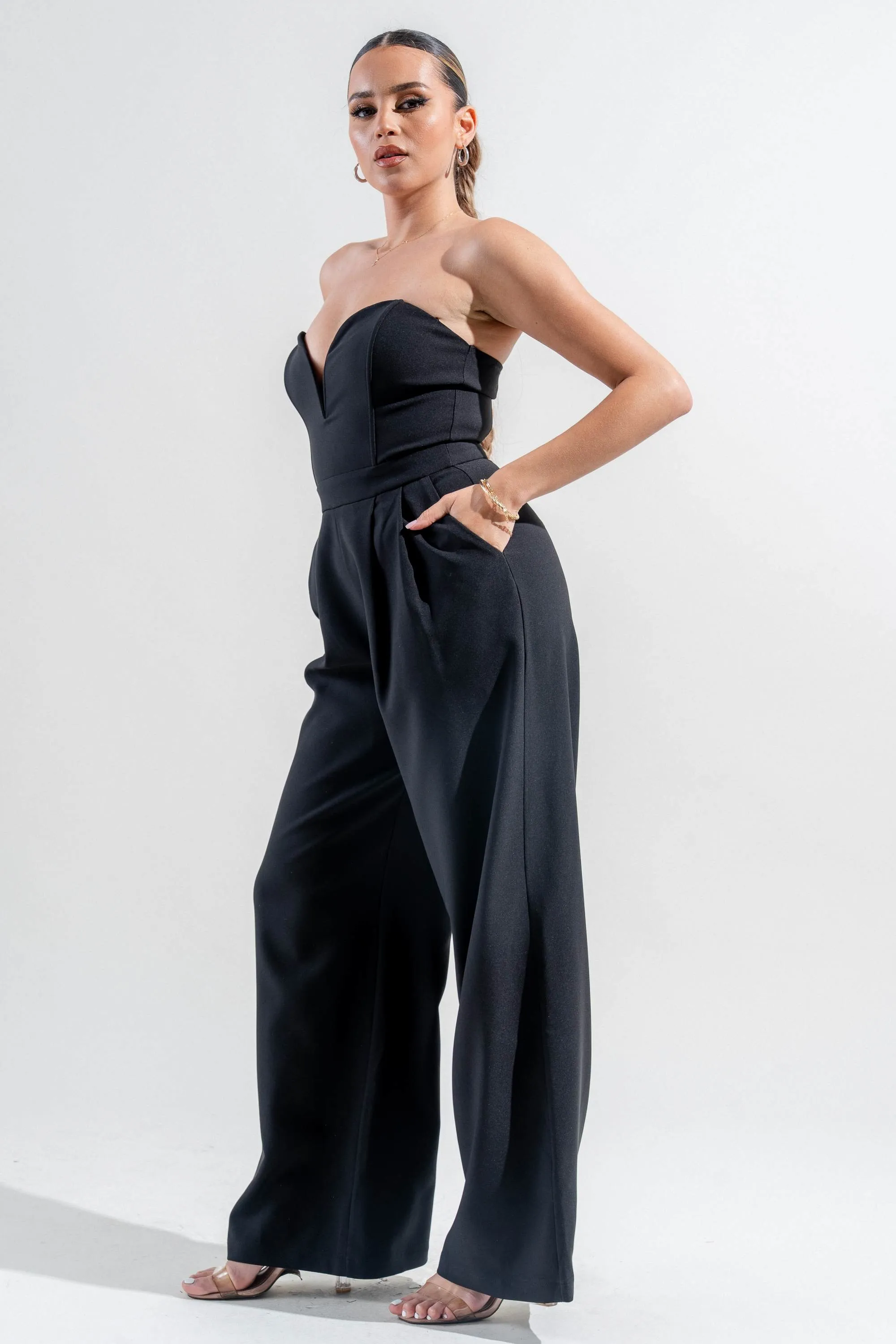 PJWS11249N-W / STRETCHED WOVEN SWEETHEART TUBE WIDE LEG JUMPSUIT sold by privy product image thumbnail 2