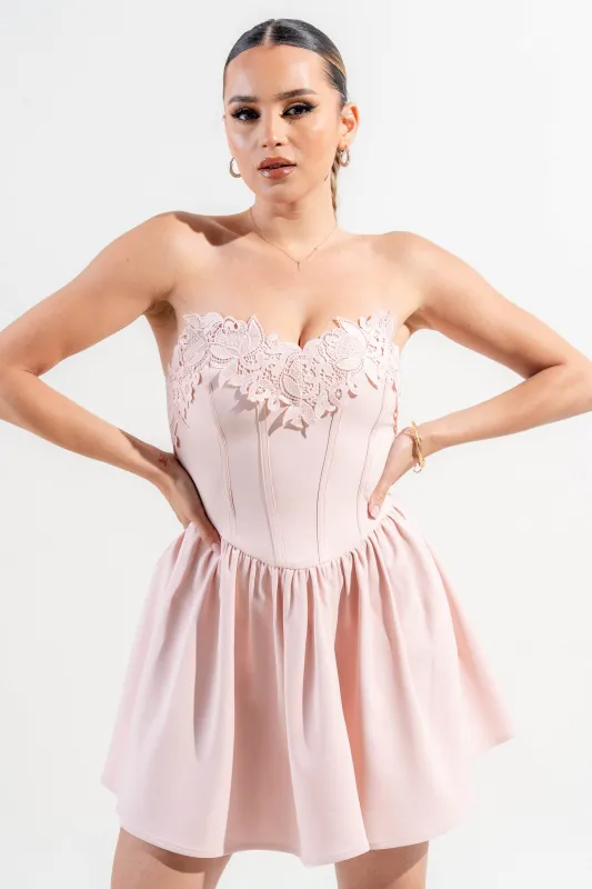 PD78489E-W / STRETCH WOVEN MINI DRESS sold by privy