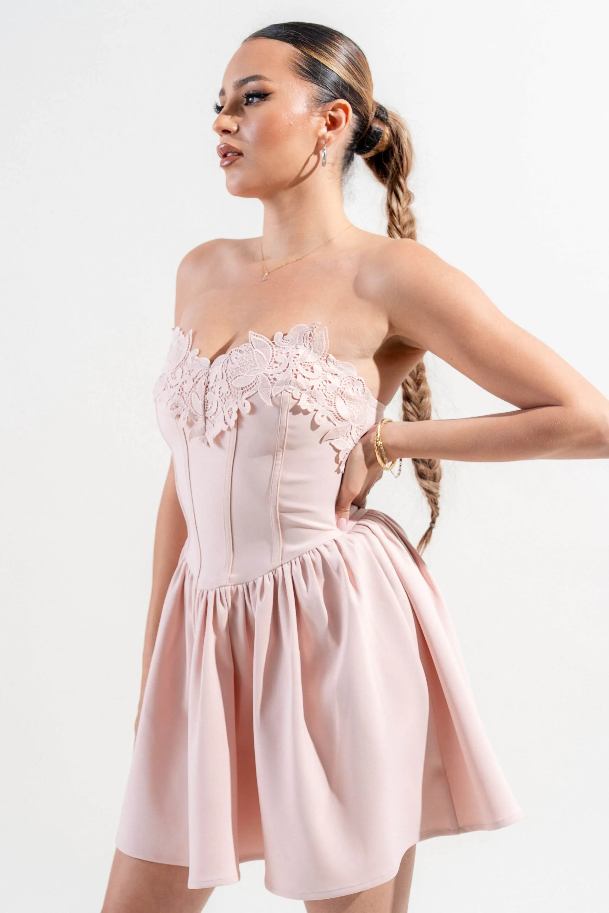 PD78489E-W / STRETCH WOVEN MINI DRESS sold by privy product image thumbnail 2