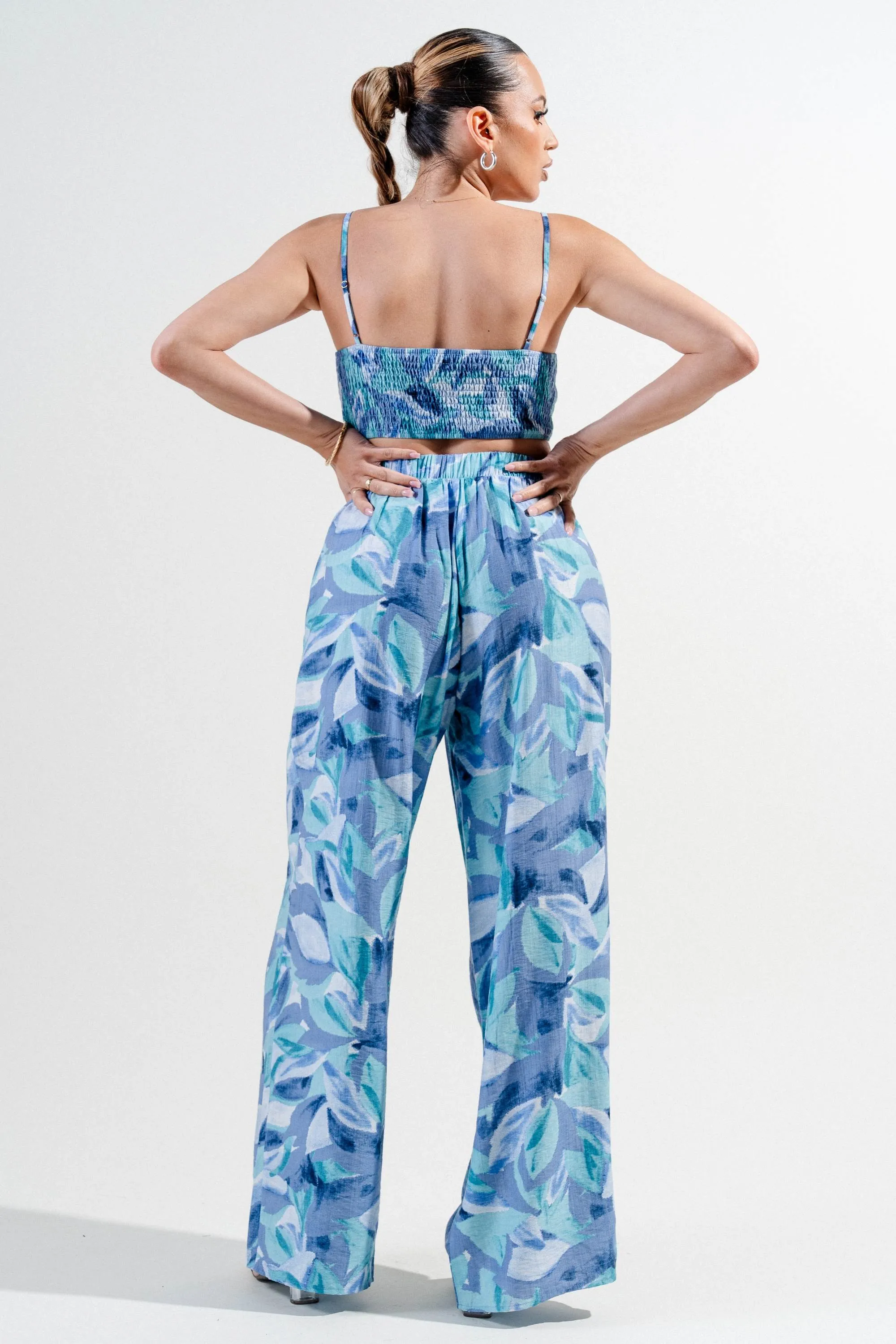 PSWS9780K / LINEN PRINT FRONT TIE SMOCKED BAK TOP & WIDE LEG PANTS SET sold by privy product image thumbnail 3