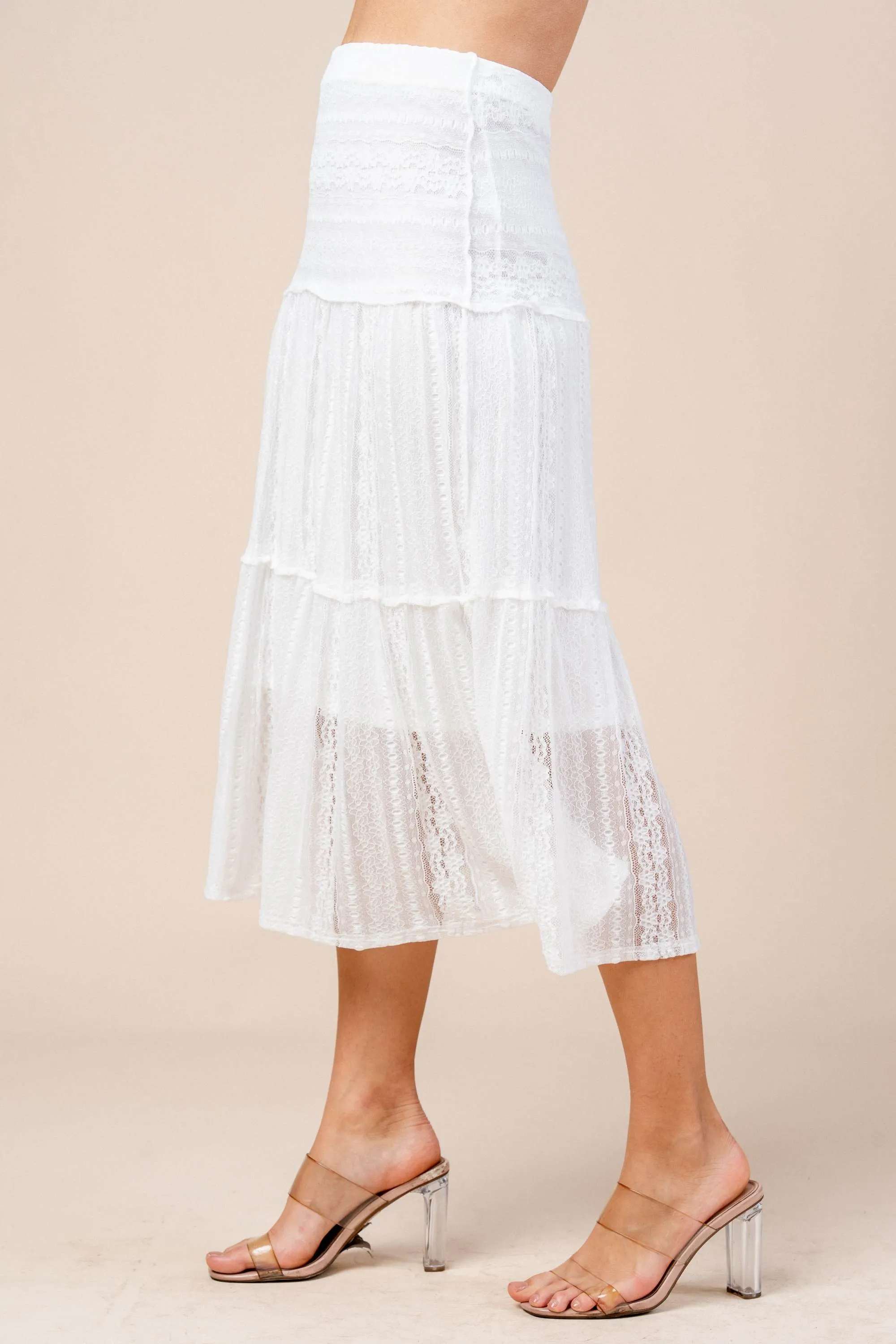 CBKS20015E / STRETCH LACE SKIRT sold by privy product image thumbnail 4