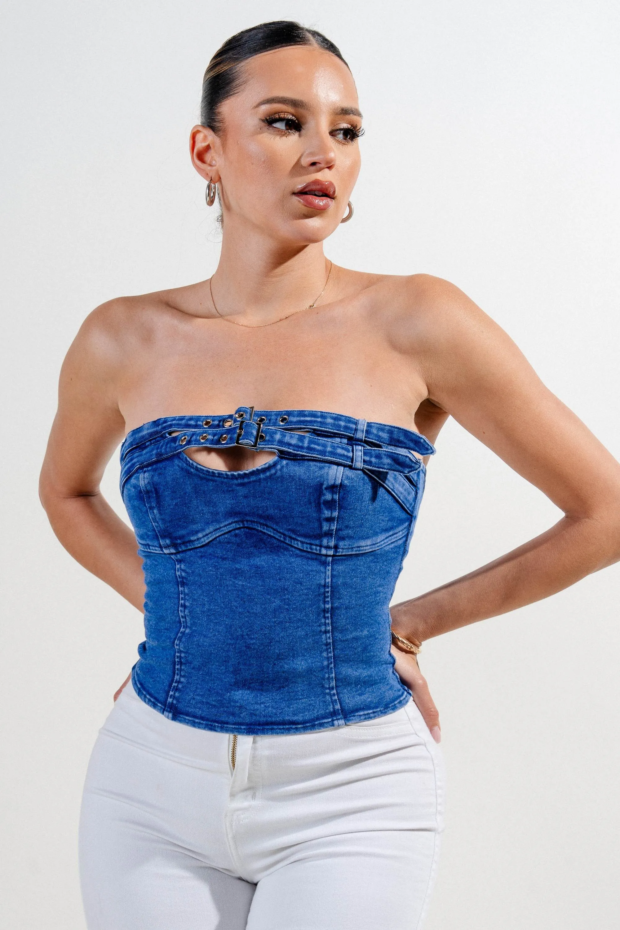 PT45241E-W / WASHED DENIM BUCKLED STRAP DETAIL BACK LACE UP TUBE TOP sold by privy