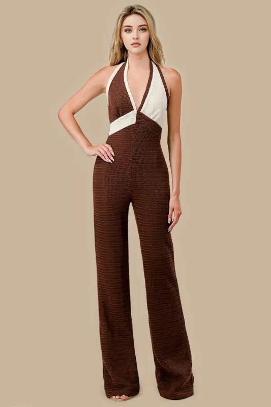 AJKF1148N / TEXTURED KNIT CONTRAST HALTER JUMPSUIT sold by privy