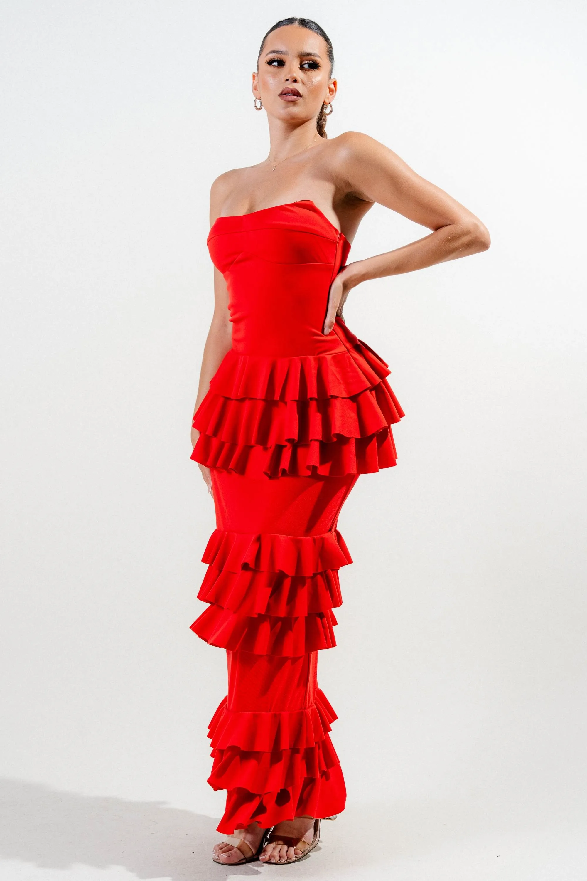 HD30109S / TEXTURED KNIT & MESH STRAPLESS RUFFLE SHEER LEG MAXI DRESS sold by privy product image thumbnail 2