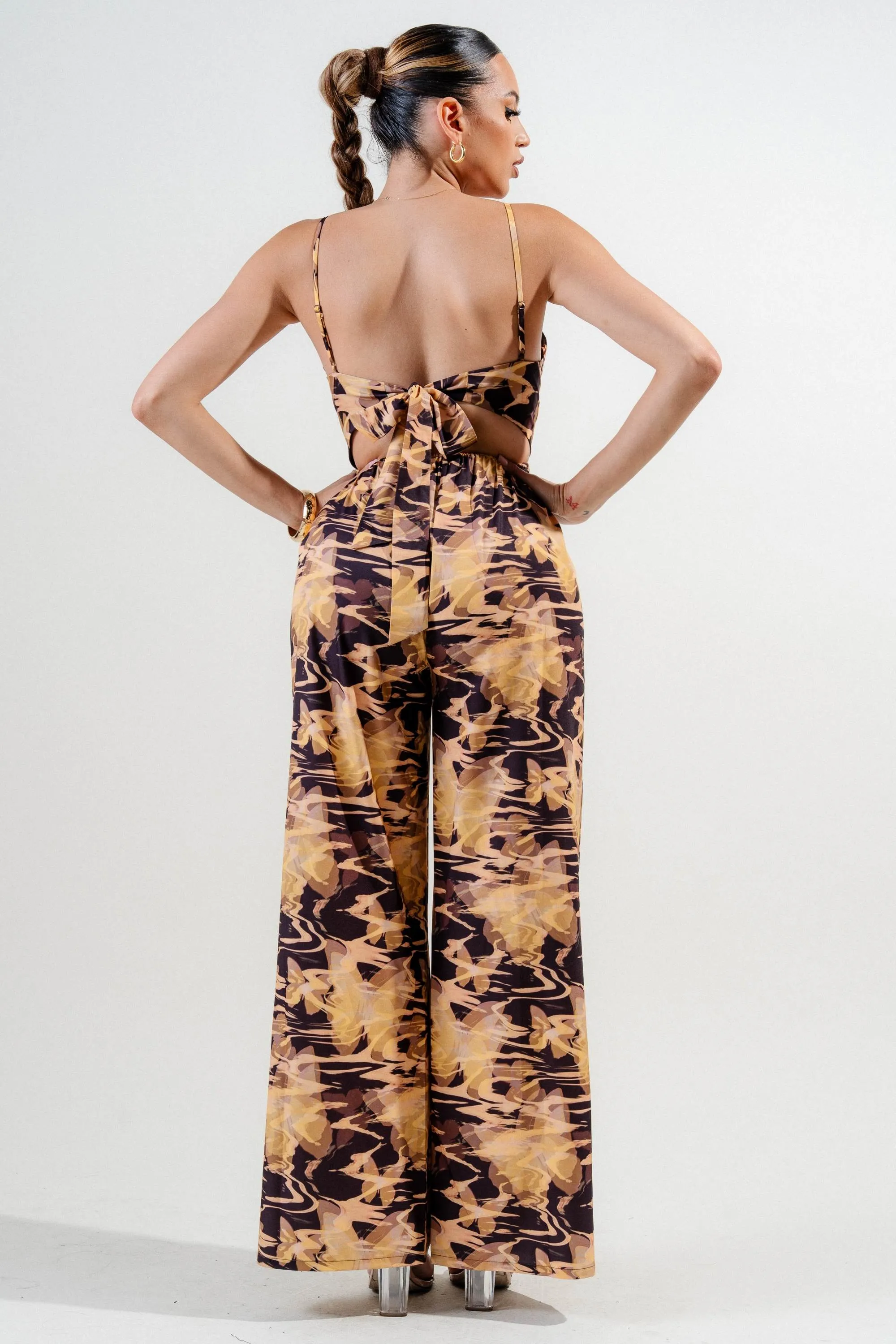 PJ11280E / WOVEN PRINT SPAGHETTI STRAP BACK TIE WIDE LEG JUMPSUIT sold by privy product image thumbnail 3