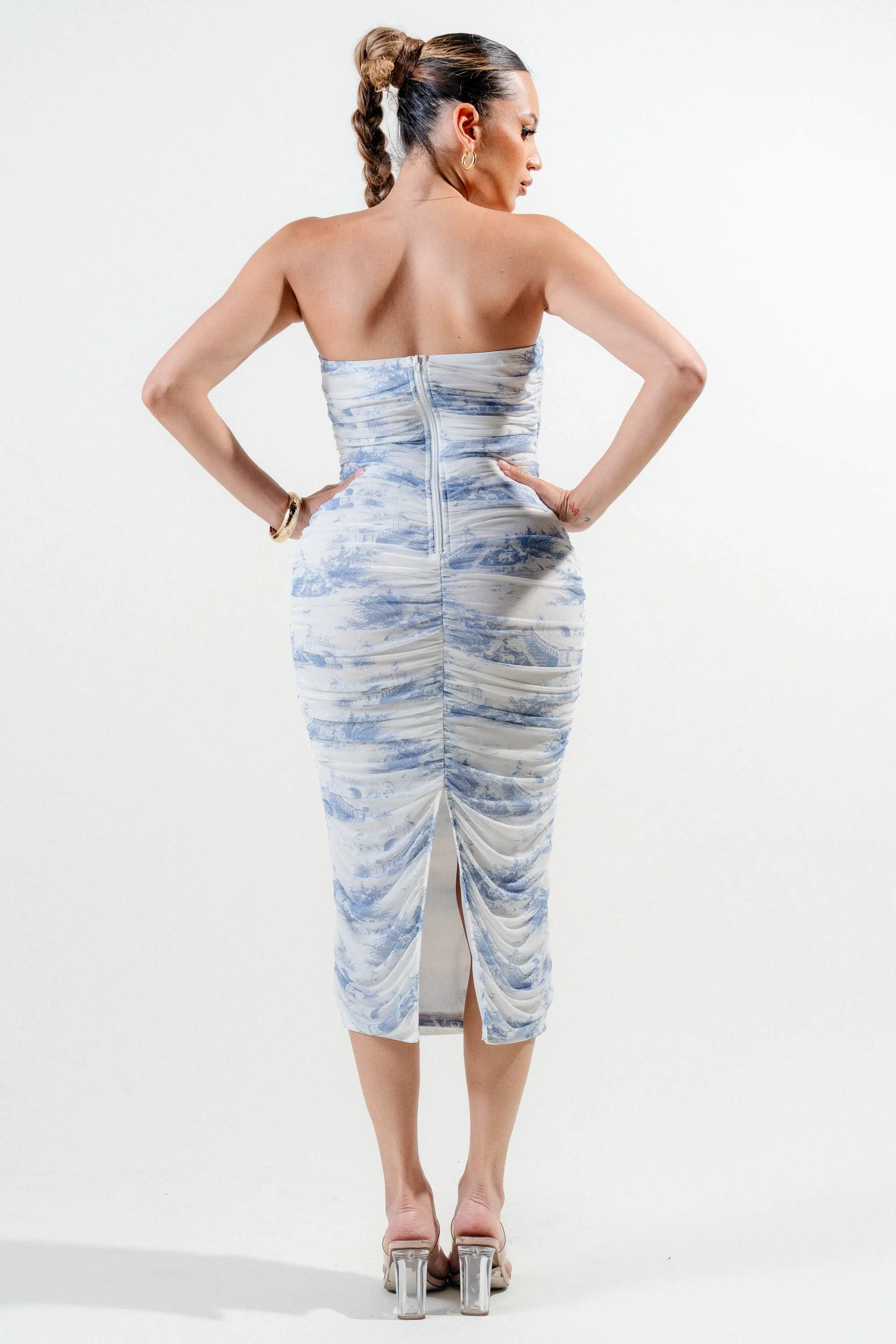 PD79094NST / WIRE INSET TUBE RUCHING MIDI MESH PRINT DRESS sold by privy product image thumbnail 3