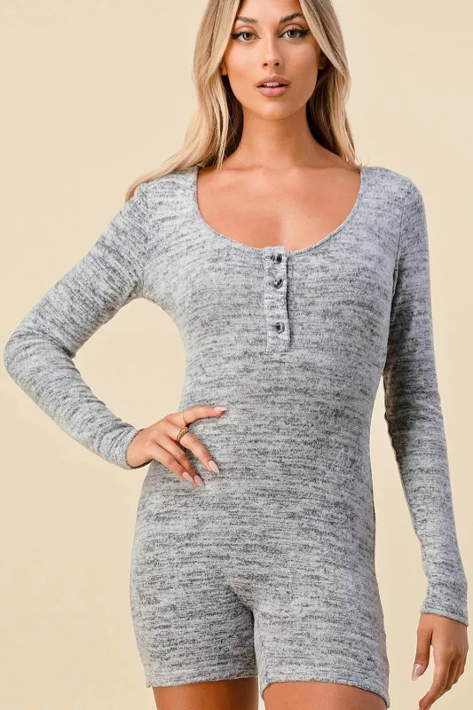 BJ7110C / COMFY N CHIC LONG SLEEVE KNIT ROMPER sold by privy