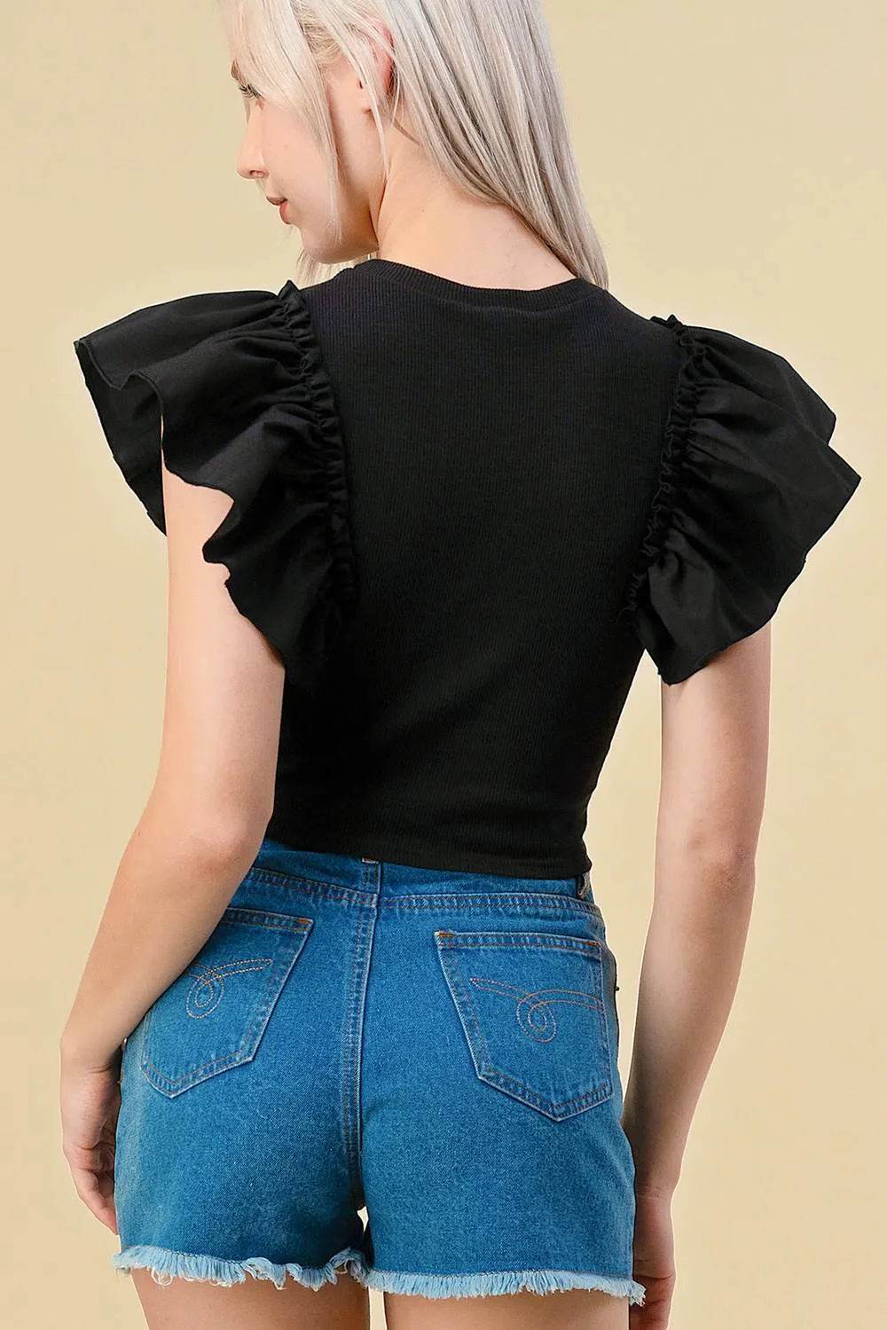 BT1511C / CHIC RUFFLE SLEEVE DETAIL CROP TOP sold by privy product image thumbnail 3