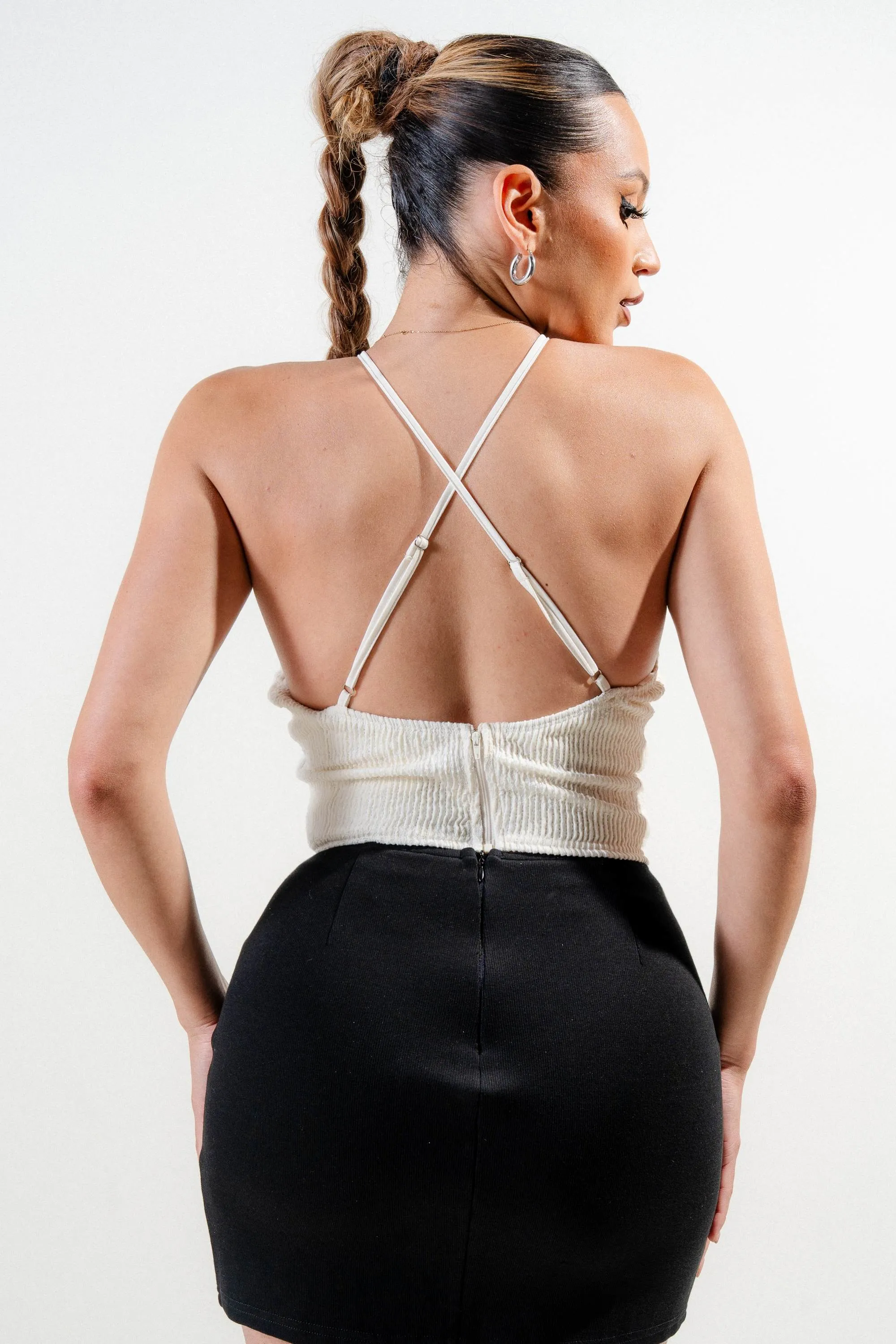 PT45436KST / PLEATED STRETCH LACE SLEEVELESS X BACK CROP LACE TOP sold by privy product image thumbnail 3