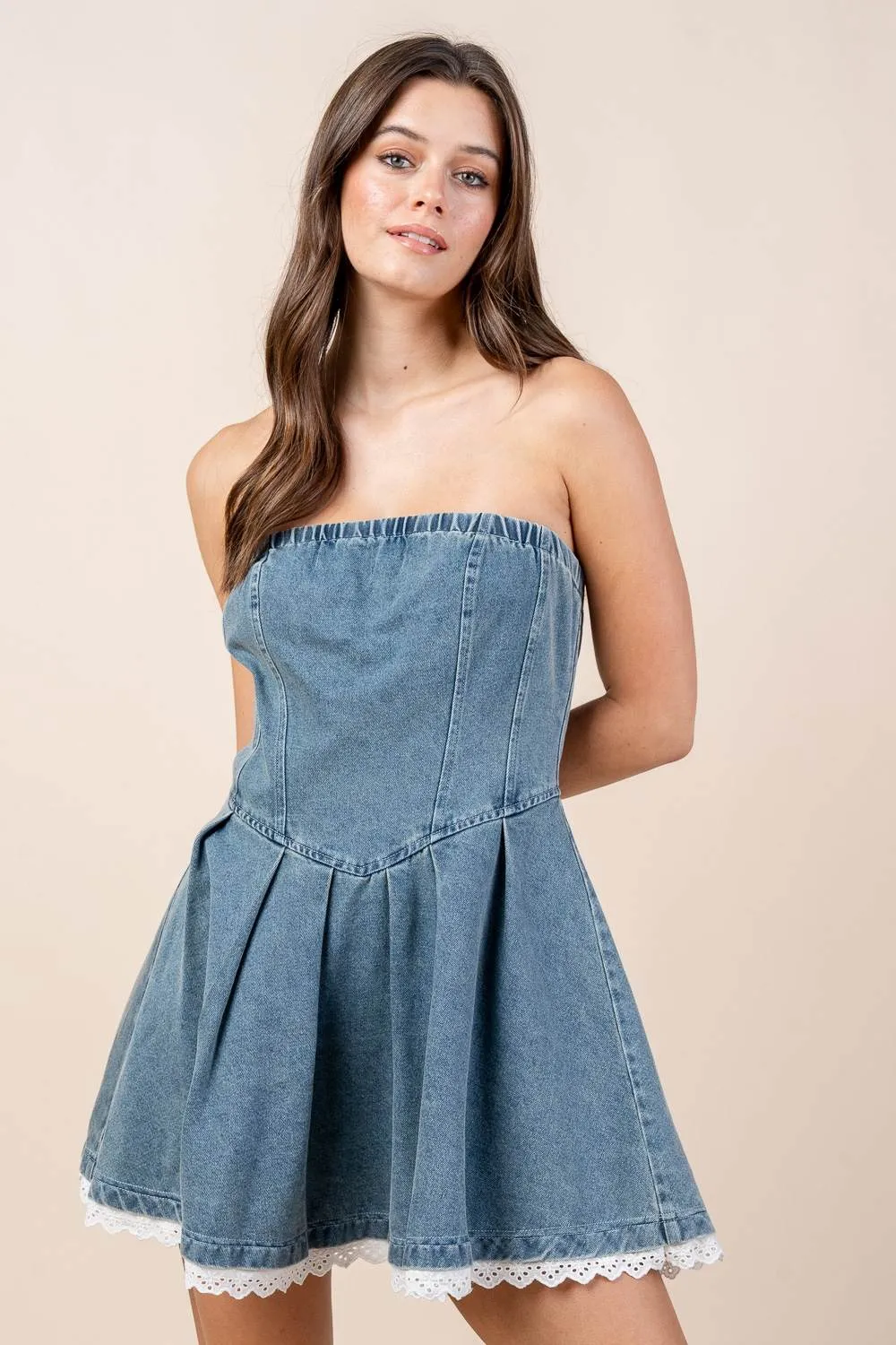 CD30247N / ELASTICATED TUBE DENIM SHORT DRESS W/ EYELET TRIMMED HEM sold by privy product image thumbnail 4