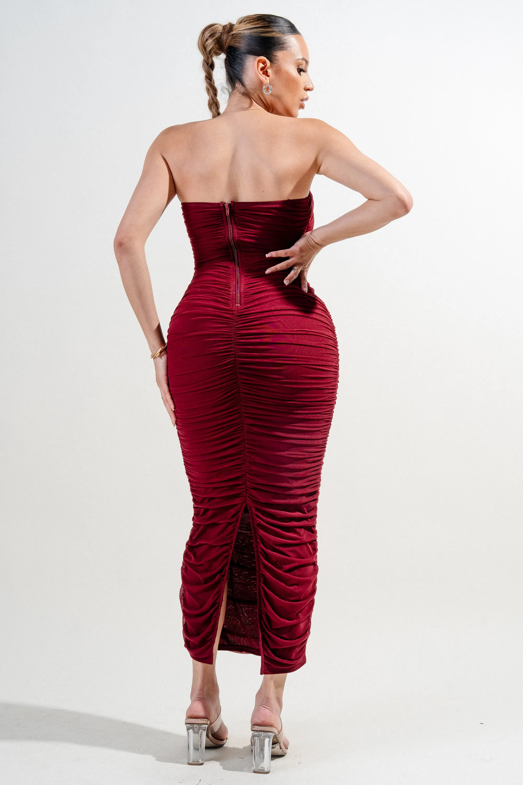 PD78267NTP / MESH OFF SHOULDER MAXI DRESS sold by privy product image thumbnail 3