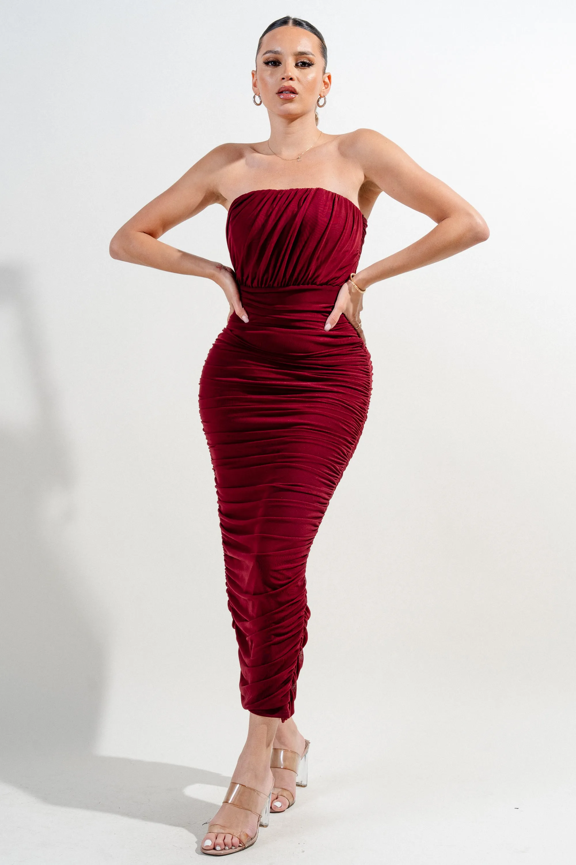 PD78267NTP / MESH OFF SHOULDER MAXI DRESS sold by privy product image thumbnail 4