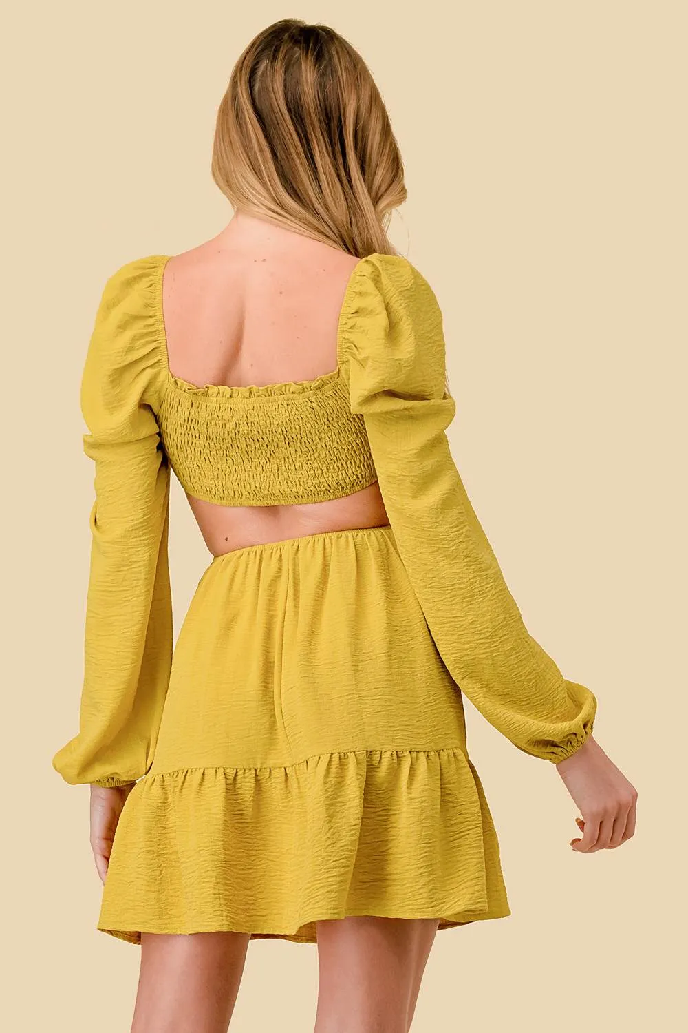 BD10352K / TEXTURED STRETCH WOVEN SMOCKING RUFFLED MINI DRESS sold by privy product image thumbnail 3
