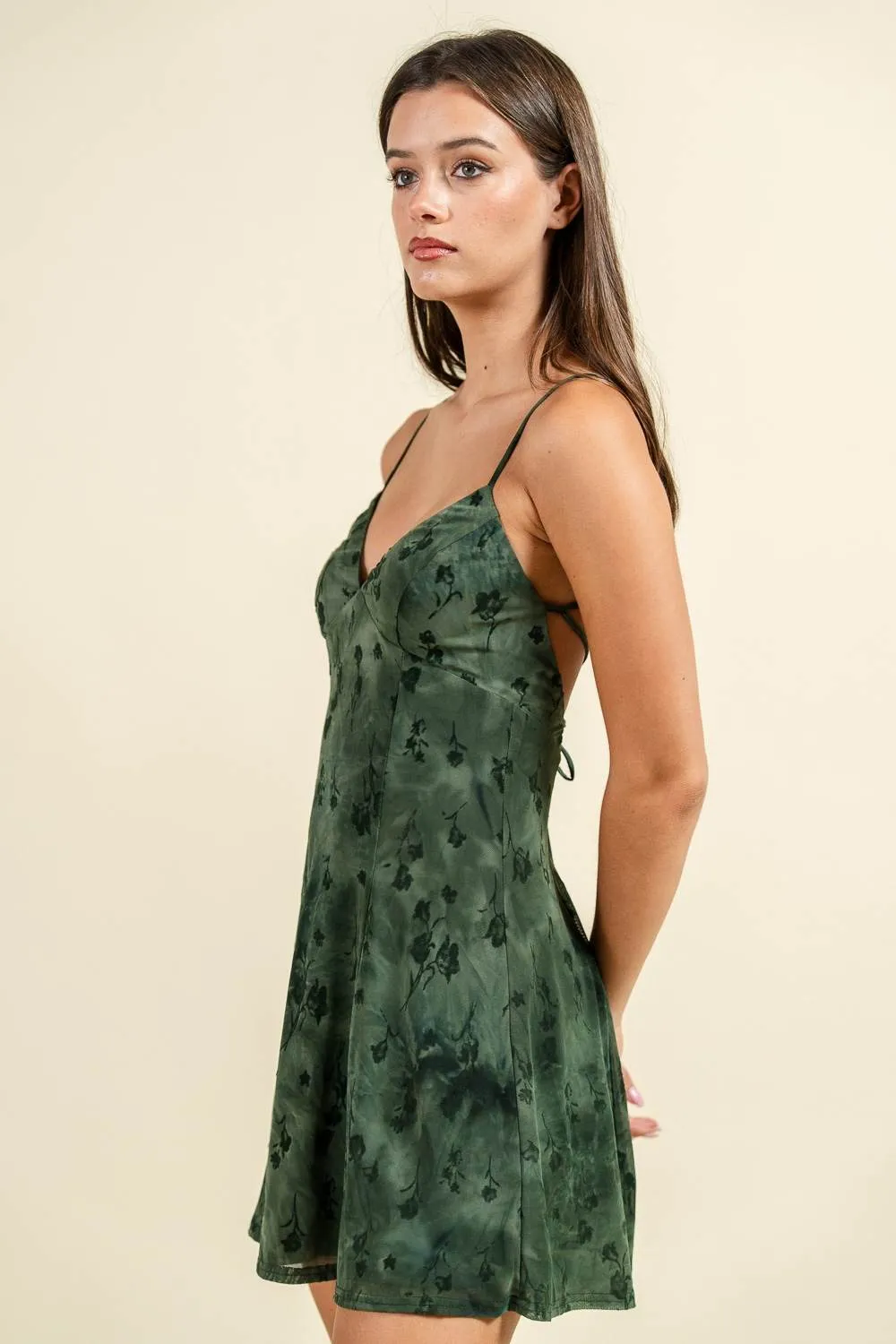 BD13114S / FIT AND FLARE MINI DRESS W/LACE UP BACK sold by privy product image thumbnail 2