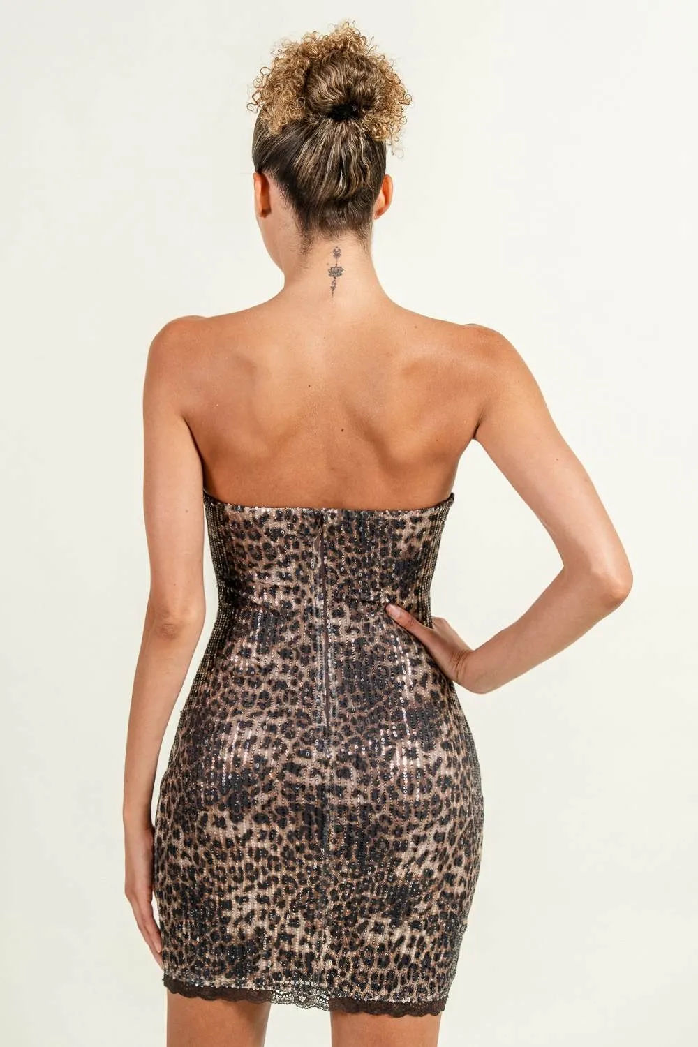 HD30193K / MESH PRINT SEQUIN LACE BUSTIER MINI DRESS sold by privy product image thumbnail 3