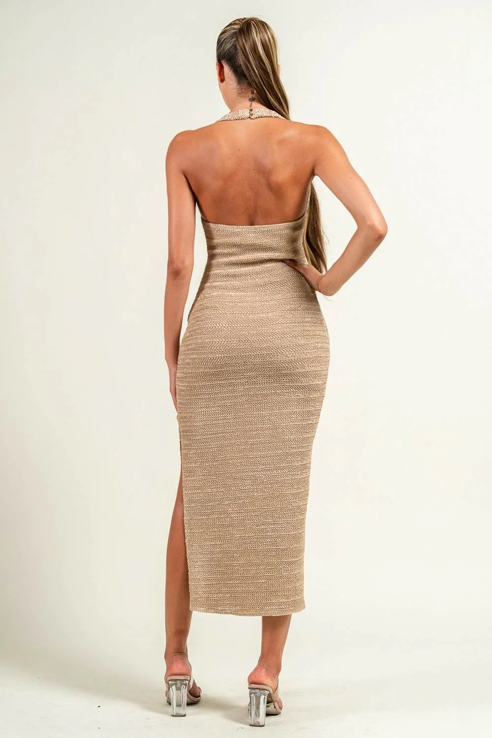 HD30224E / PATTERN KNIT W/ TRIM HALTER MIDI DRESS sold by privy product image thumbnail 3