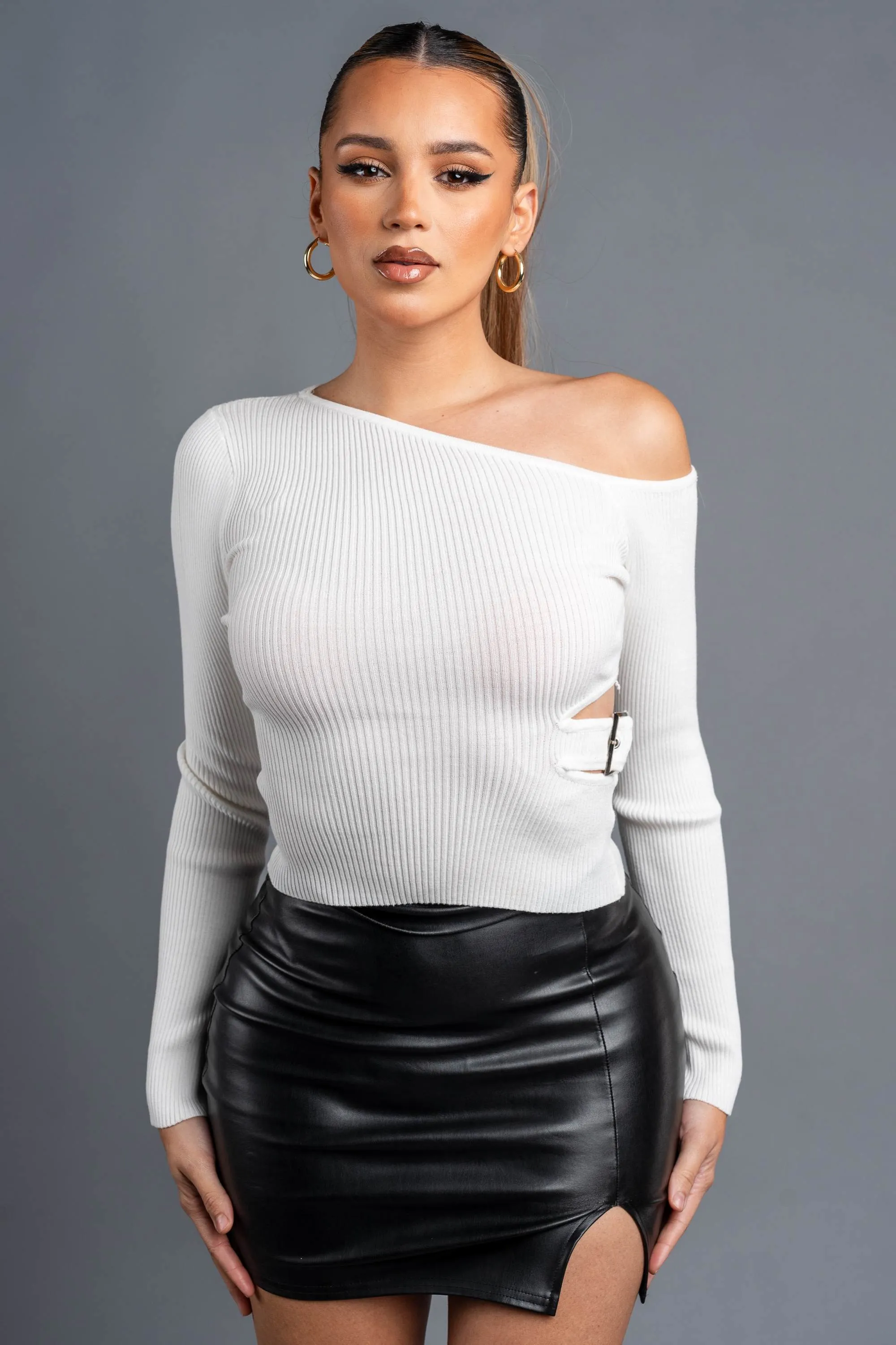 PT44645BST / SWEATER RIB LONG SLEEVE TOP sold by privy product image thumbnail 4