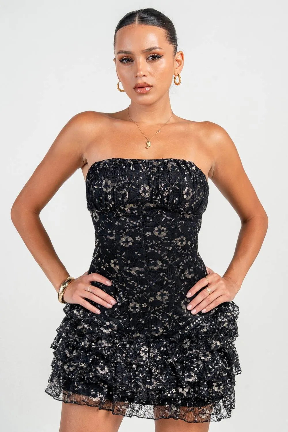 HD30277N / METALLIC LACE RUFFLE HEM MINI DRESS sold by privy product image thumbnail 4