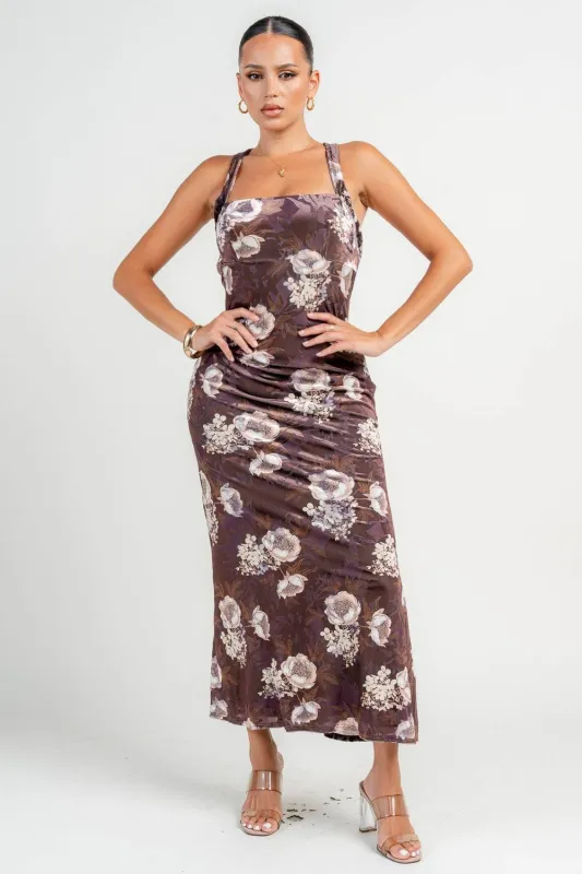 HD30458KST / LACE UP BACK MIDI DRESS sold by privy