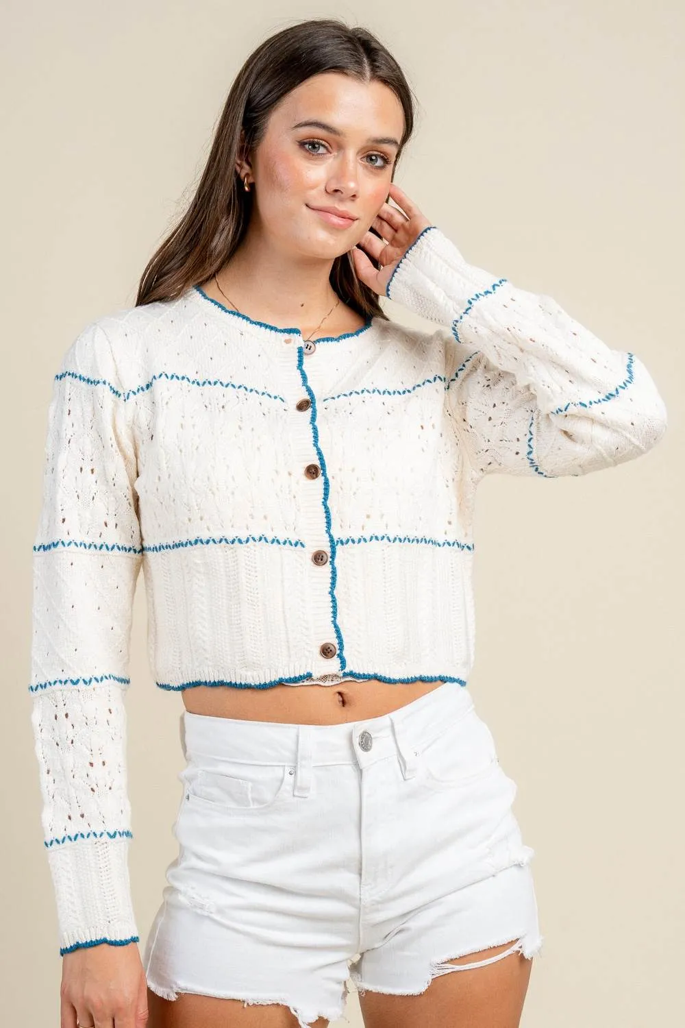 BTKF3207B / CROPPED BUTTON DOWN TOP sold by privy product image thumbnail 4