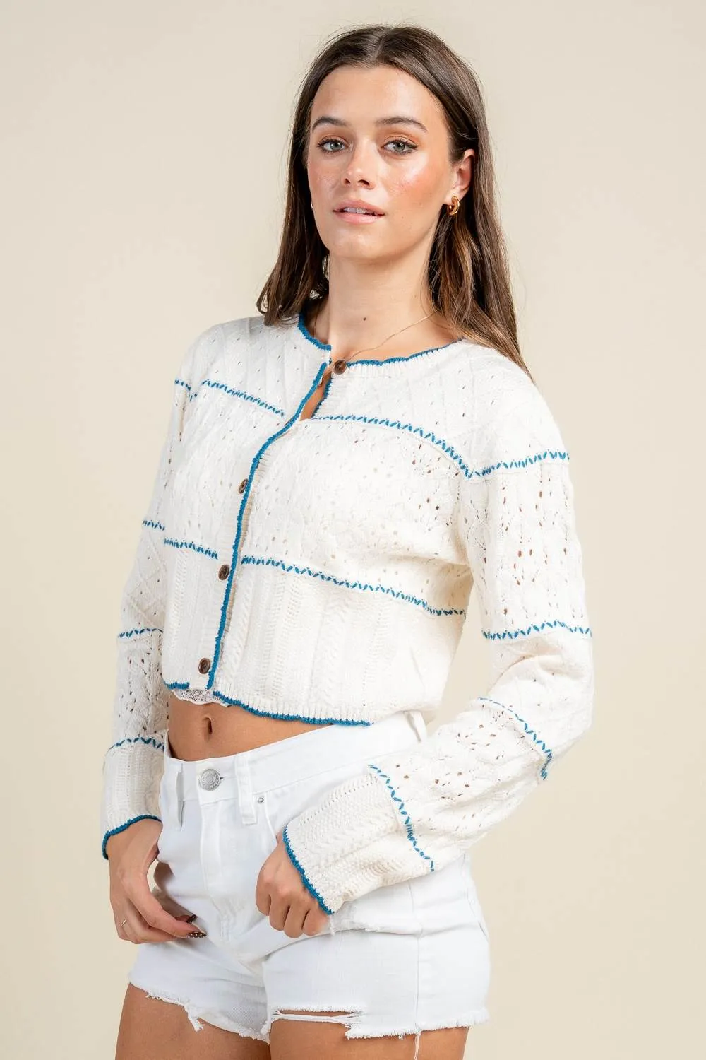 BTKF3207B / CROPPED BUTTON DOWN TOP sold by privy product image thumbnail 2