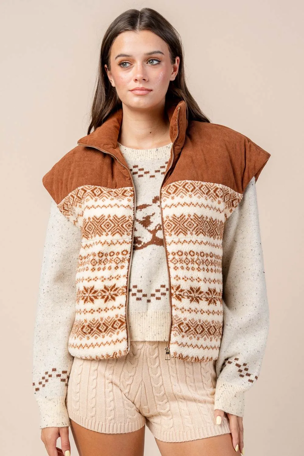 CG60053N / ZIP FRONT CORDURY SHERPA VEST sold by privy