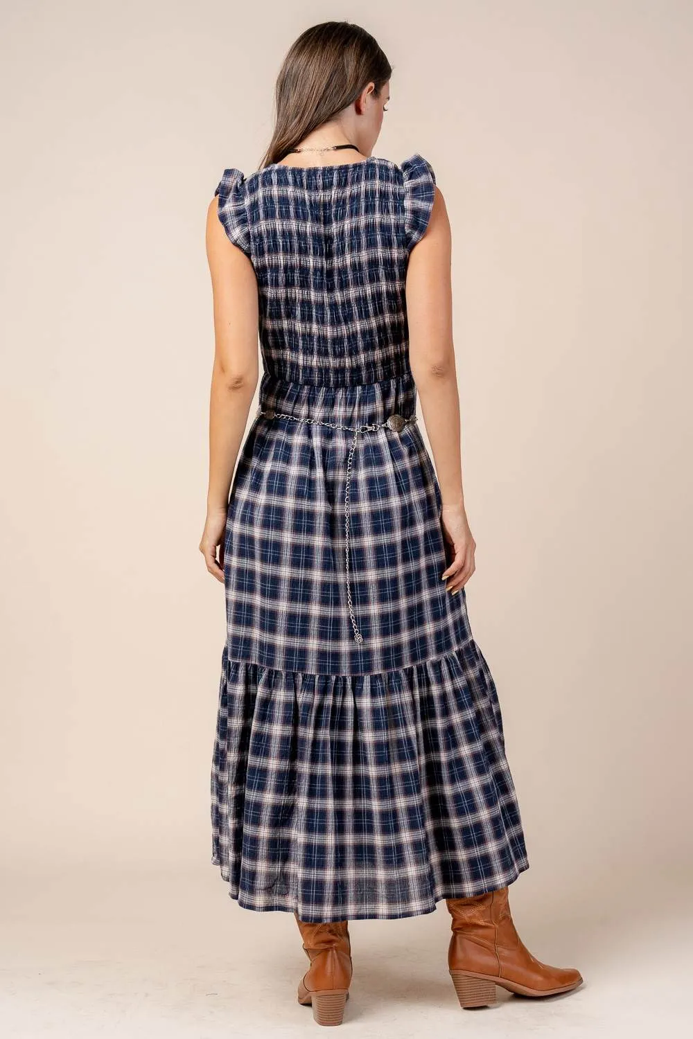 CDWS30413E / SMOCKED BODICE MIDI DRESS WITH FRONT BUTTONS sold by privy product image thumbnail 3