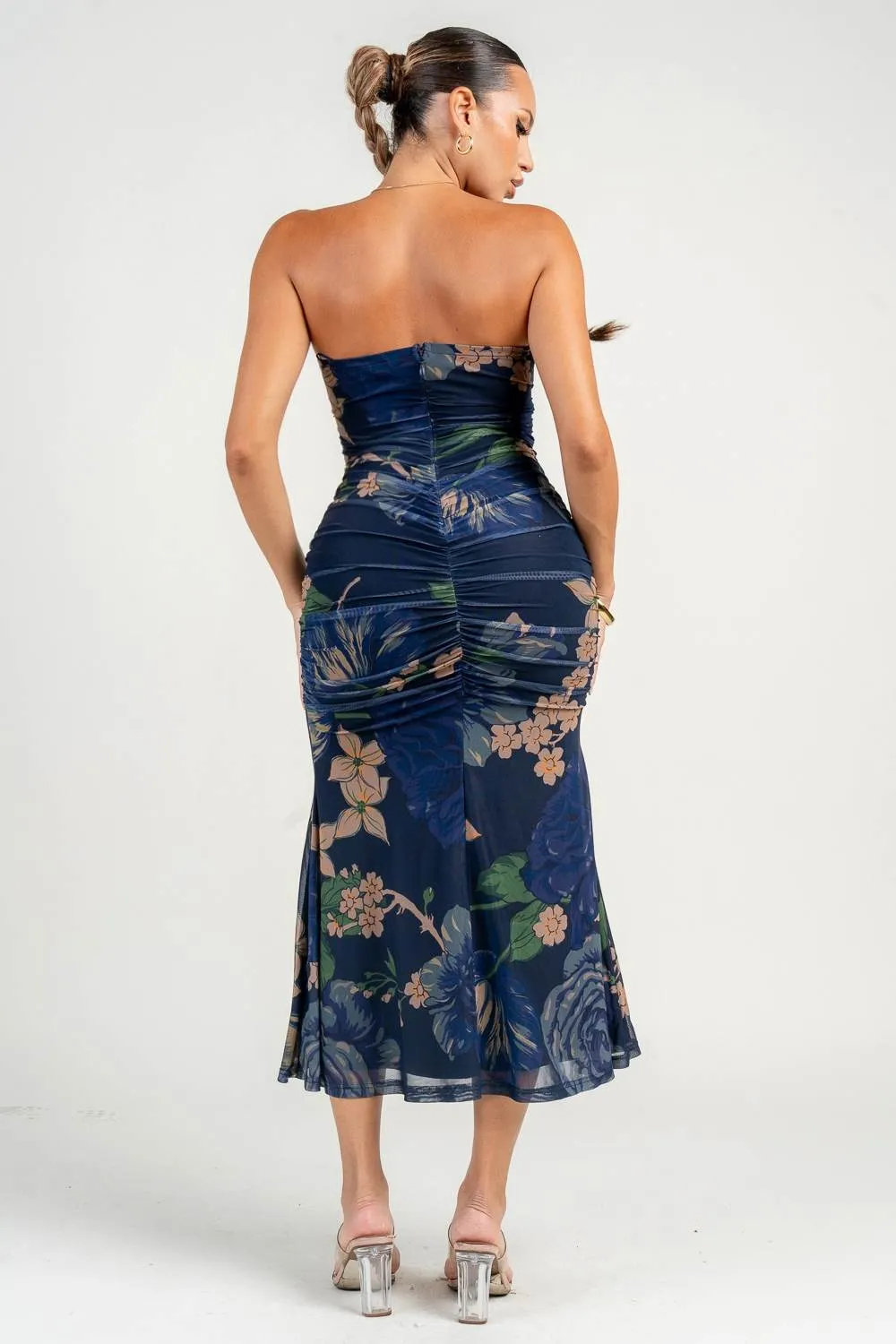 PD79357BST / TUBE RUCHING MAXI FLARE DRESS sold by privy product image thumbnail 3