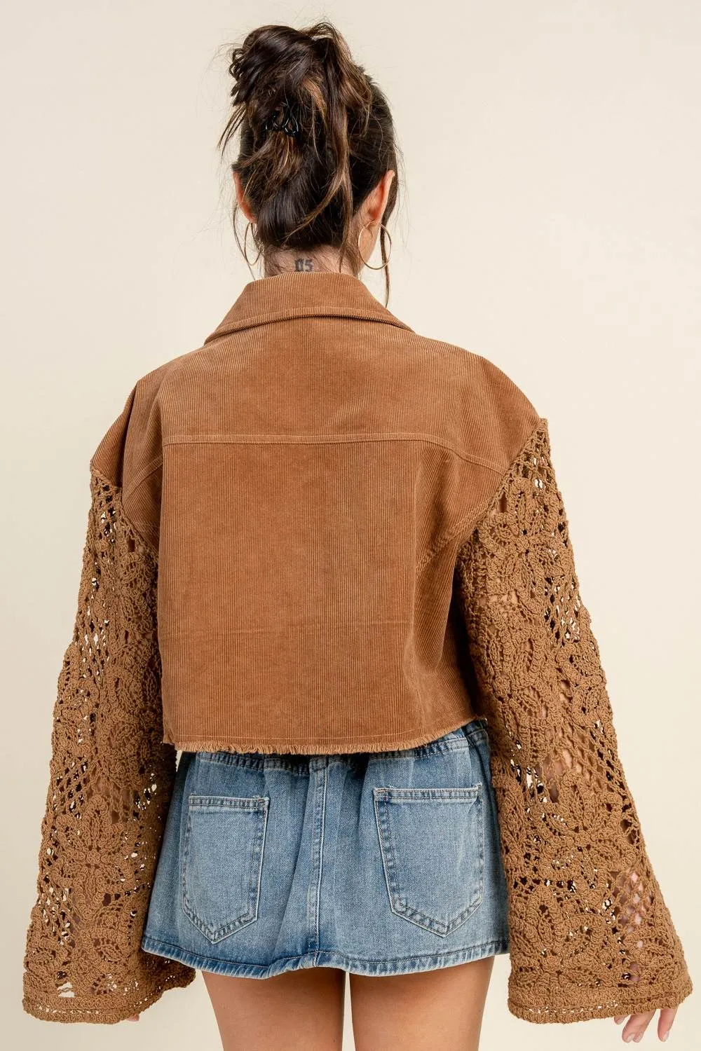 BG5393N / CROPPED BUTTON DOWN JACKET W/ CROCHET SLEEVE DETAILS sold by privy product image thumbnail 3