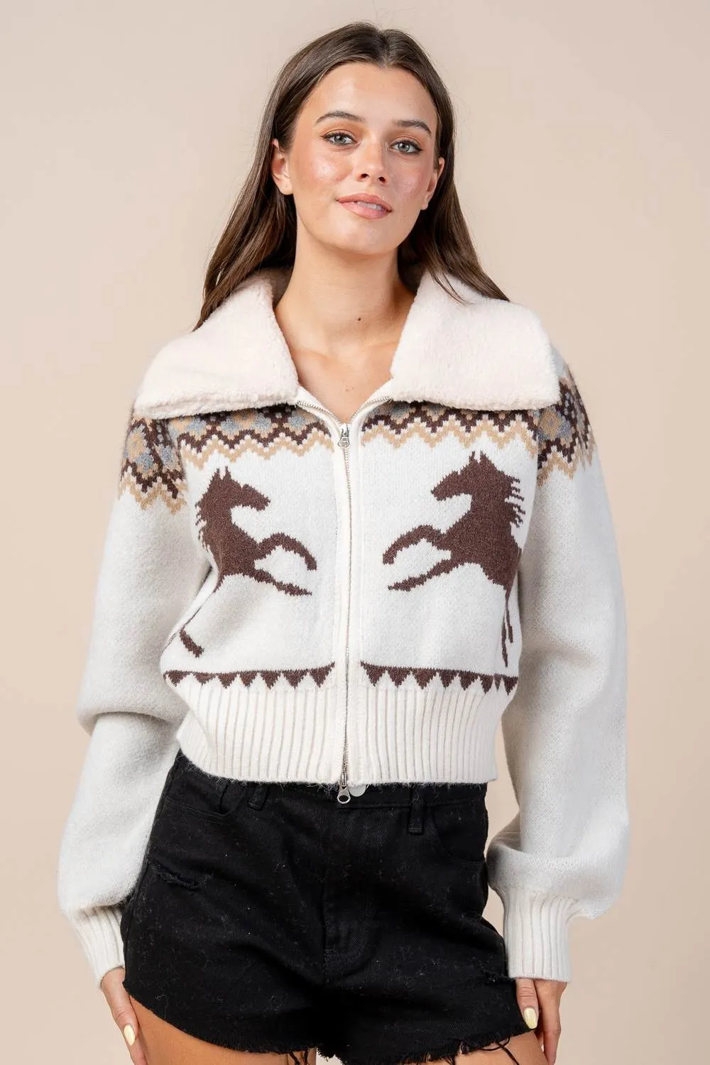 CG60059B / ZIP FRONT CARDIGAN SWEATER W/ FUR COLLAR sold by privy product image thumbnail 4