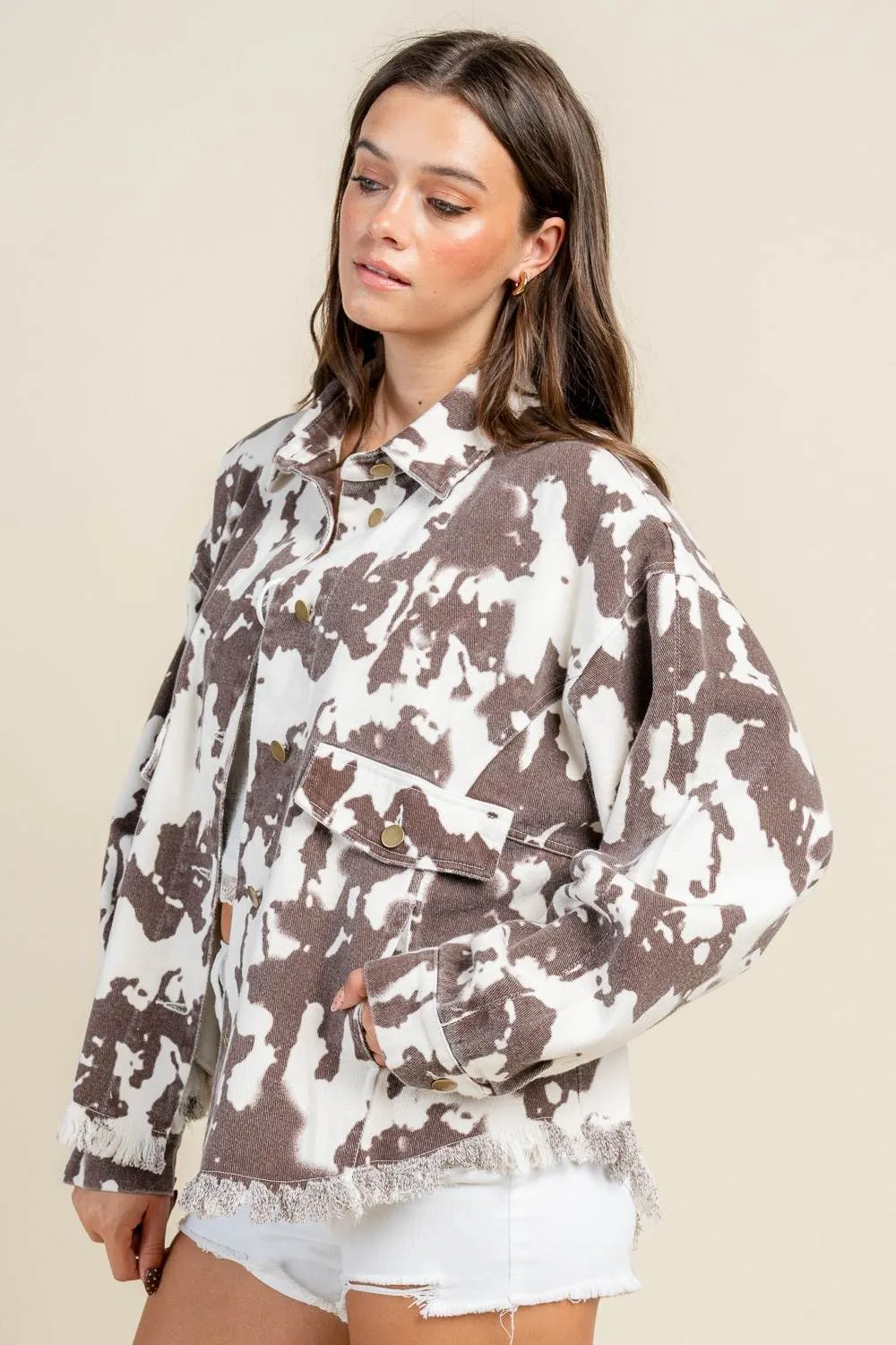 BG5371E / OVERSIZED SHACKET WITH FRINGED HEM sold by privy product image thumbnail 2