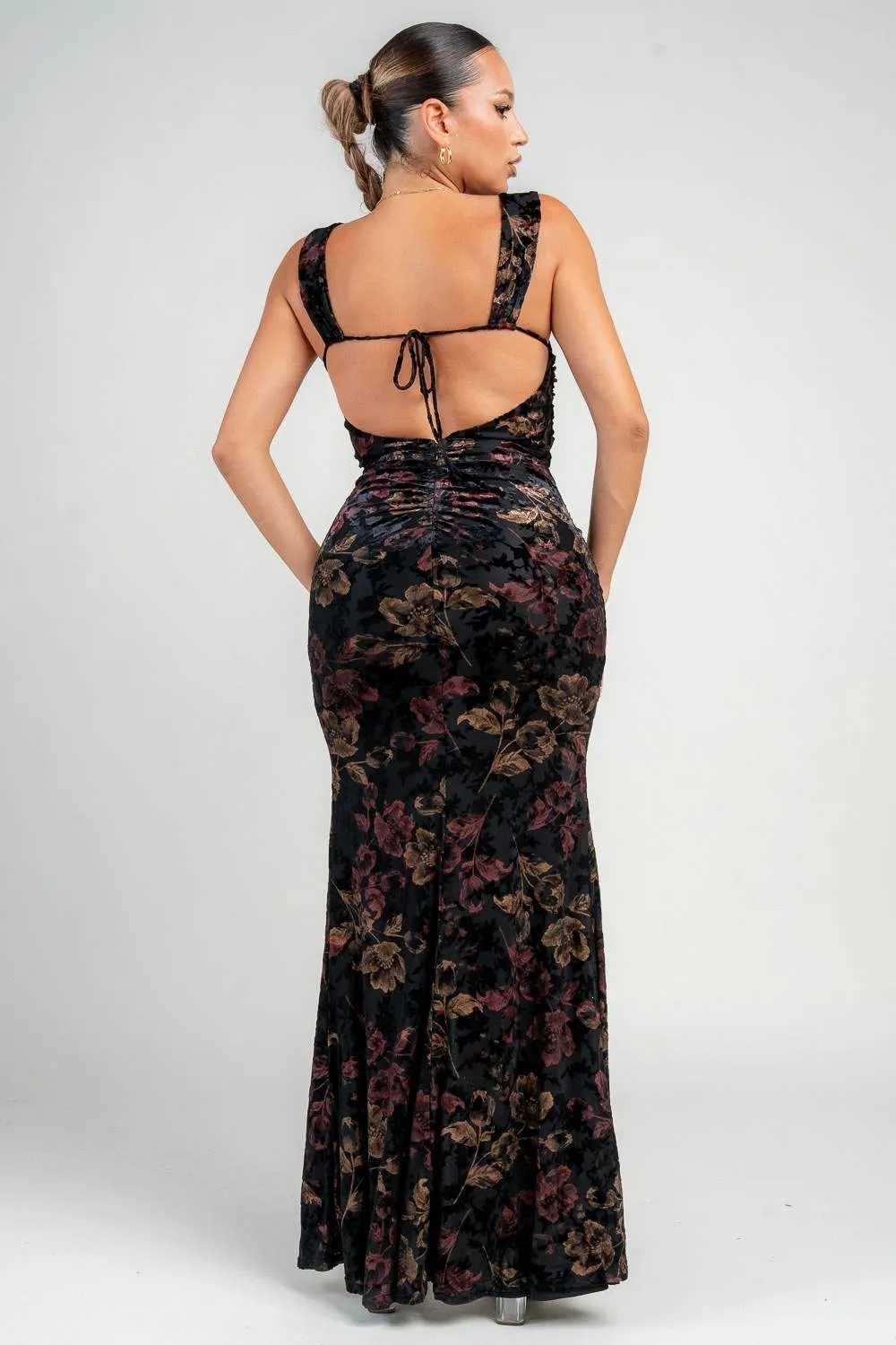 HD30310N / RUCHED MERMAID MAXI DRESS sold by privy product image thumbnail 3