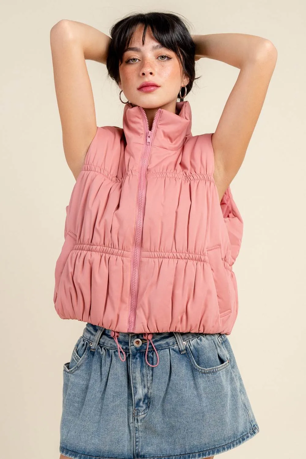 BG5391E / PUFFER VEST WITH RUCHING DETAIL sold by privy product image thumbnail 4