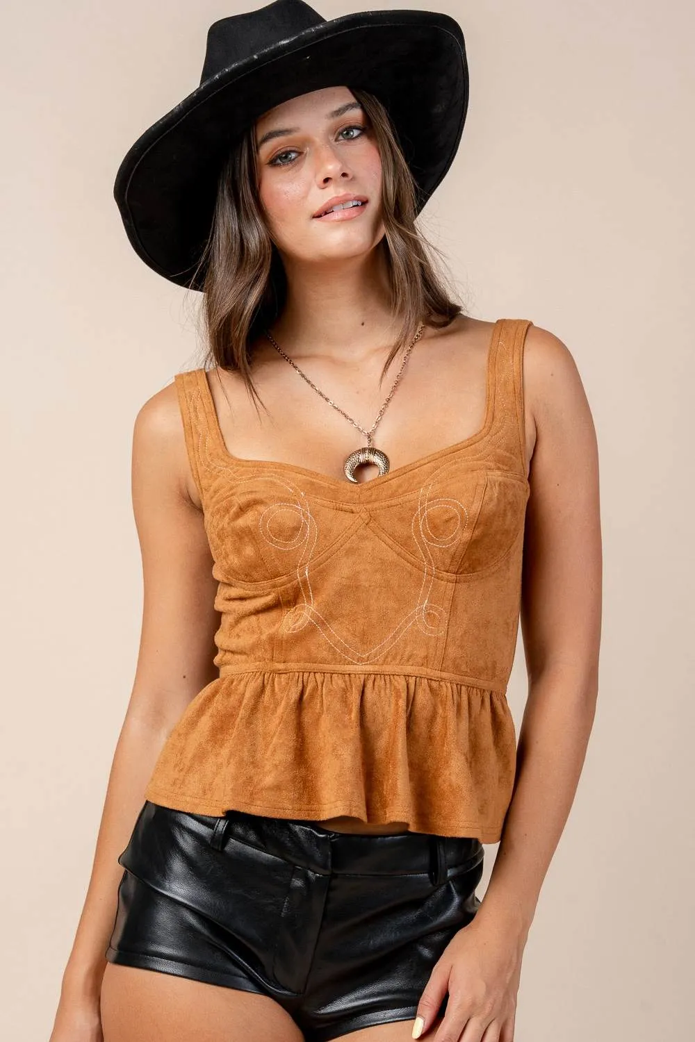 CT10623N / EMBROIDERED DETAILED SUEDE PEPLUM S/L TOP sold by privy product image thumbnail 4