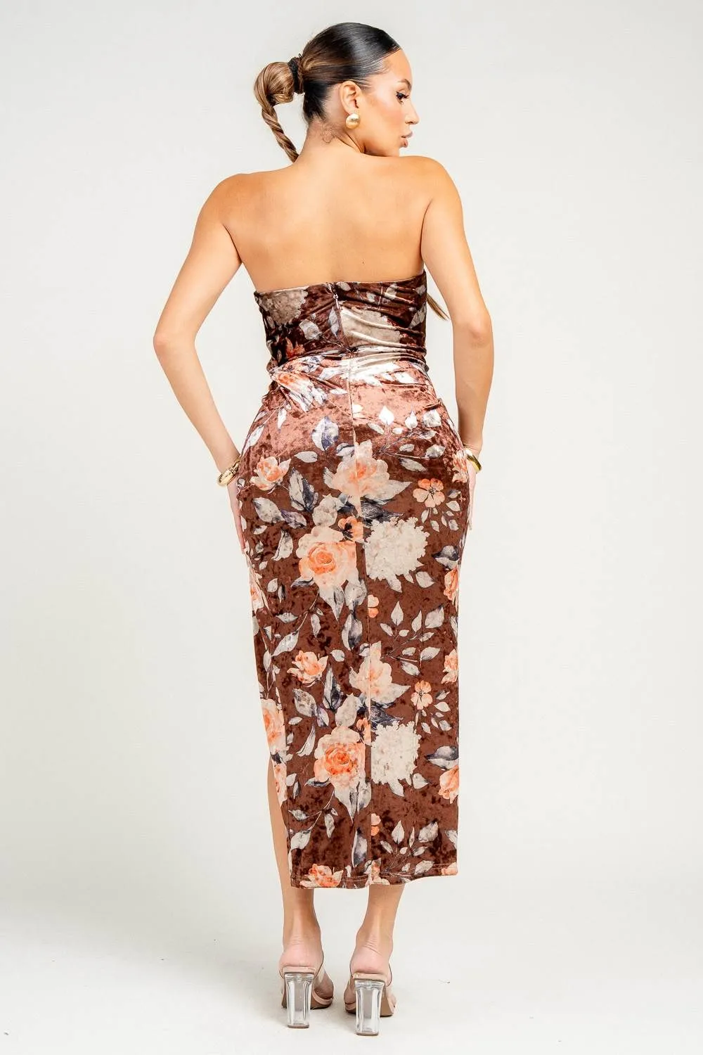 HD30691B / STRAPLESS TWIST DETAIL HIGH SLIT MIDI DRESS sold by privy product image thumbnail 5