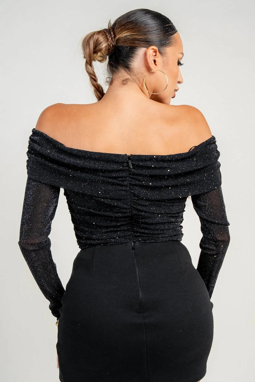 HT4177S / OFF SHOULDER LONG SLEEVE CUT OUT DETAILED BODYSUIT sold by privy product image thumbnail 3