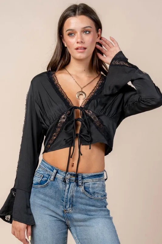 CT10524S / LACE TRIMMED DETAILED BELL SLV CROPPED TOP sold by privy