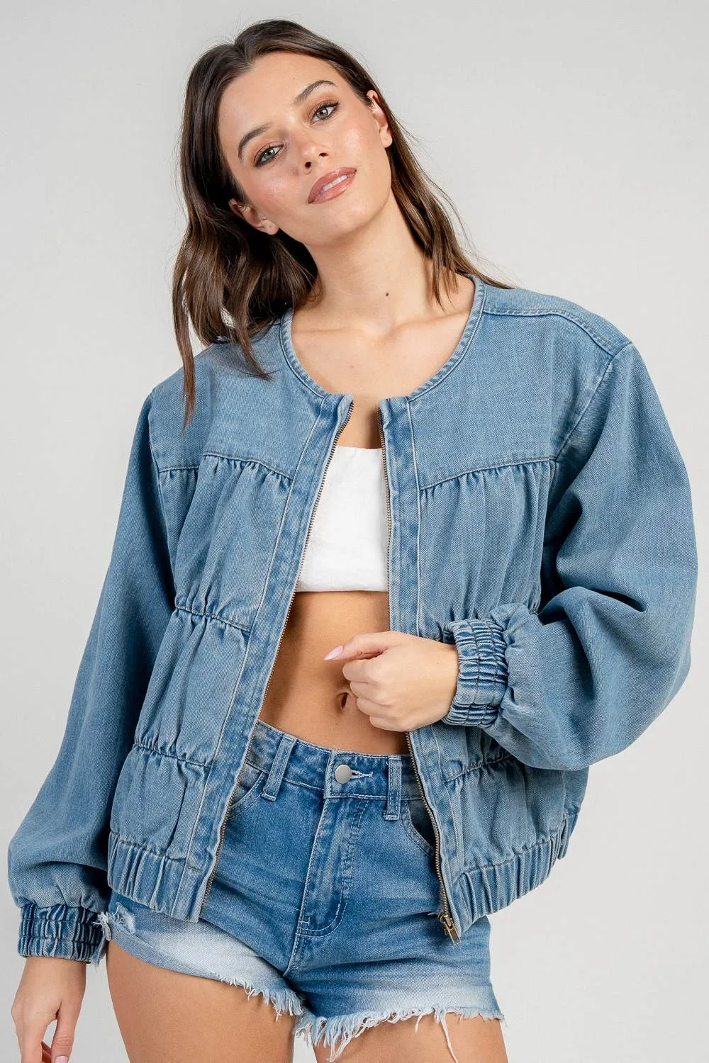CG60134Y / DENIM RUCHED SEAMS AND HEMS DENIM JACKET sold by privy