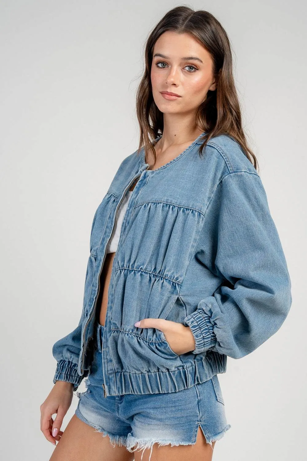 CG60134Y / DENIM RUCHED SEAMS AND HEMS DENIM JACKET sold by privy product image thumbnail 2