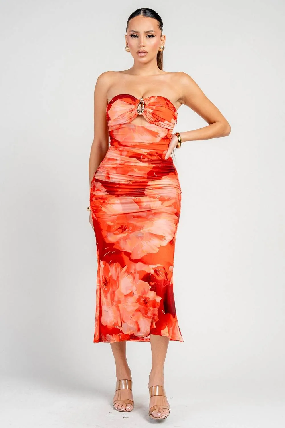 HD30599S / STRPLESS RUSHED MIDI DRESS sold by privy product image thumbnail 4