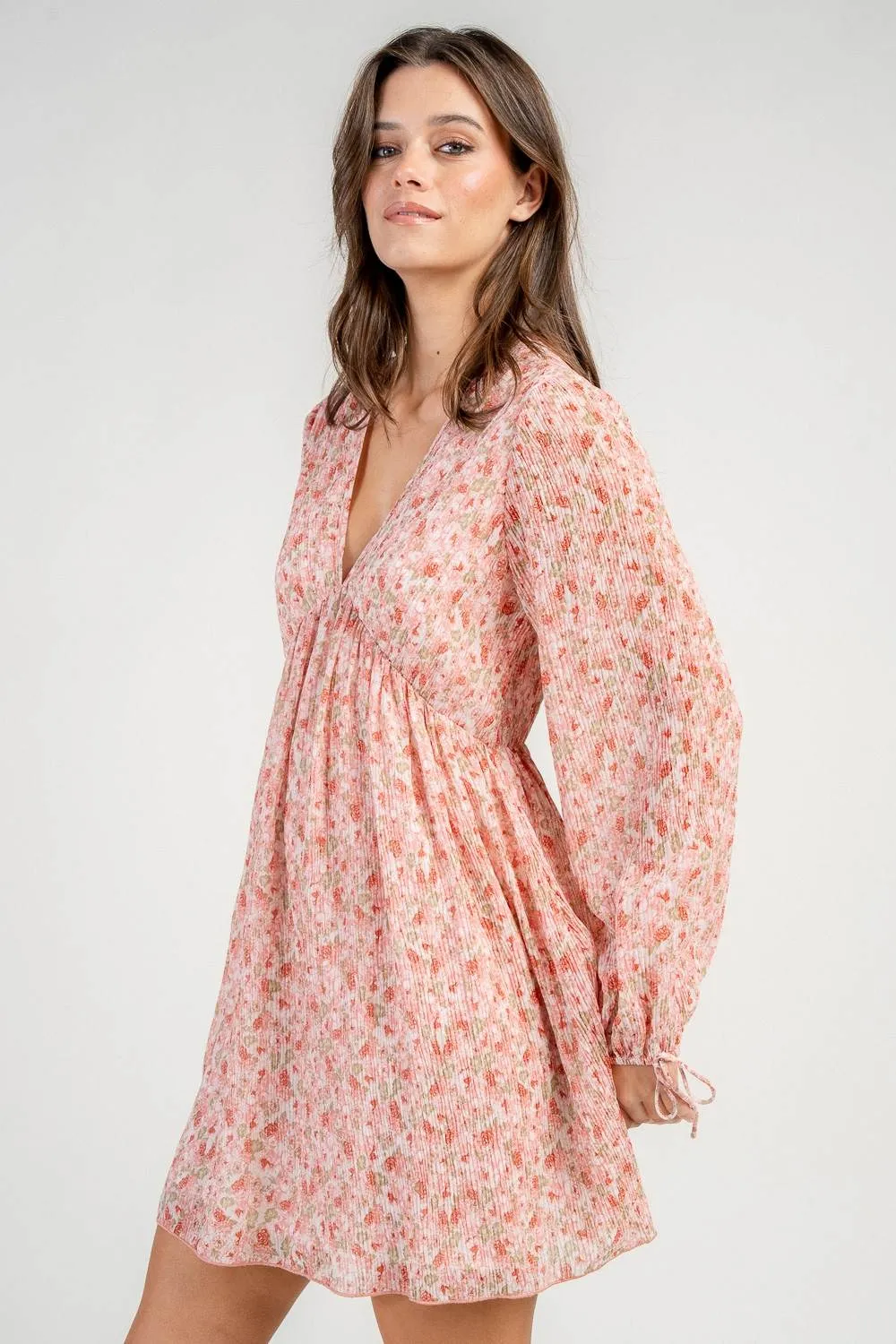 CD30733Y / PLEATED CHIFFON L/S MINI DRESS sold by privy product image thumbnail 2