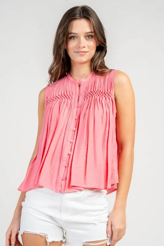 BT3394N / PINTUCK DETAIL SLEEVELESS SWING BUTTON DOWN BLOUSE sold by privy