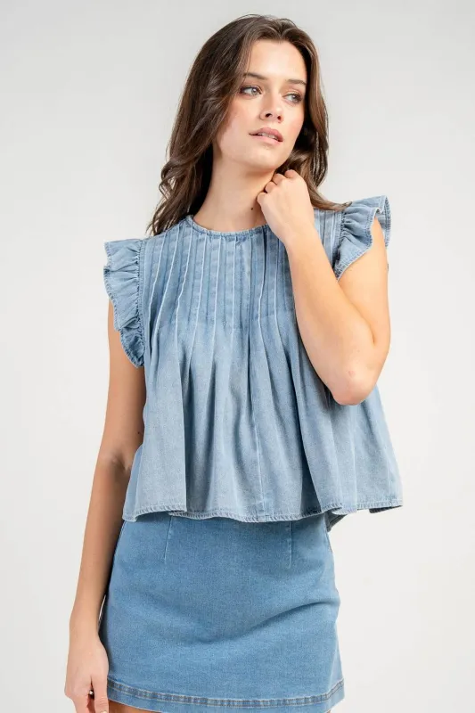 CT10670Y / WASHED DENIM RUFFLE SLEEVE PLEATED DENIM SWING TOP sold by privy